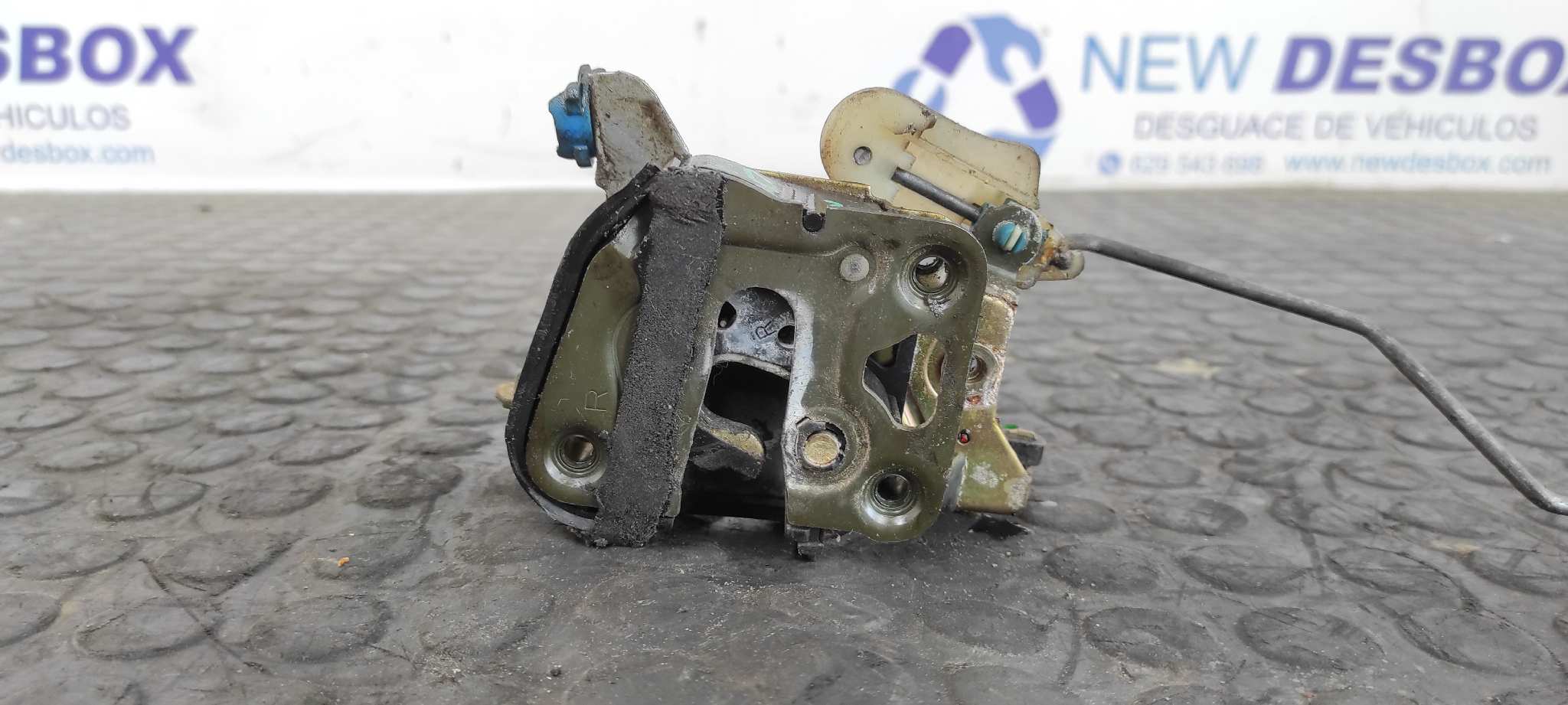 CERRADURA PUERTA DELANTERA DERECHA NISSAN 200 SX (S13) - vista 2