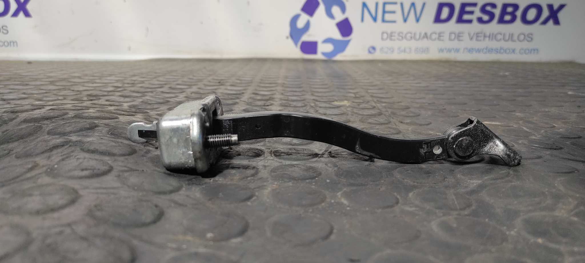 RETENEDOR PUERTA DERECHA RENAULT CLIO III - vista 3