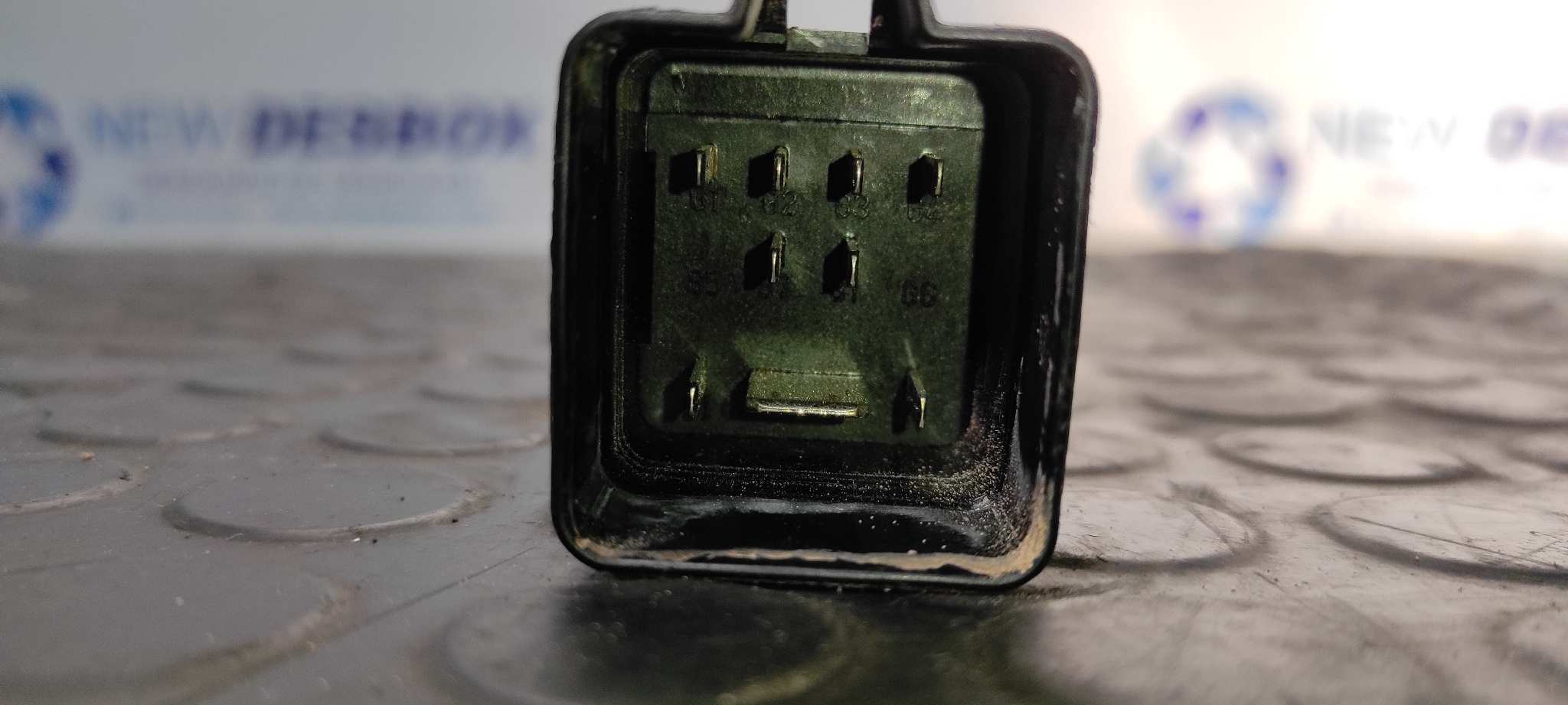 CAJA PRECALENTAMIENTO CHEVROLET EPICA - vista 2