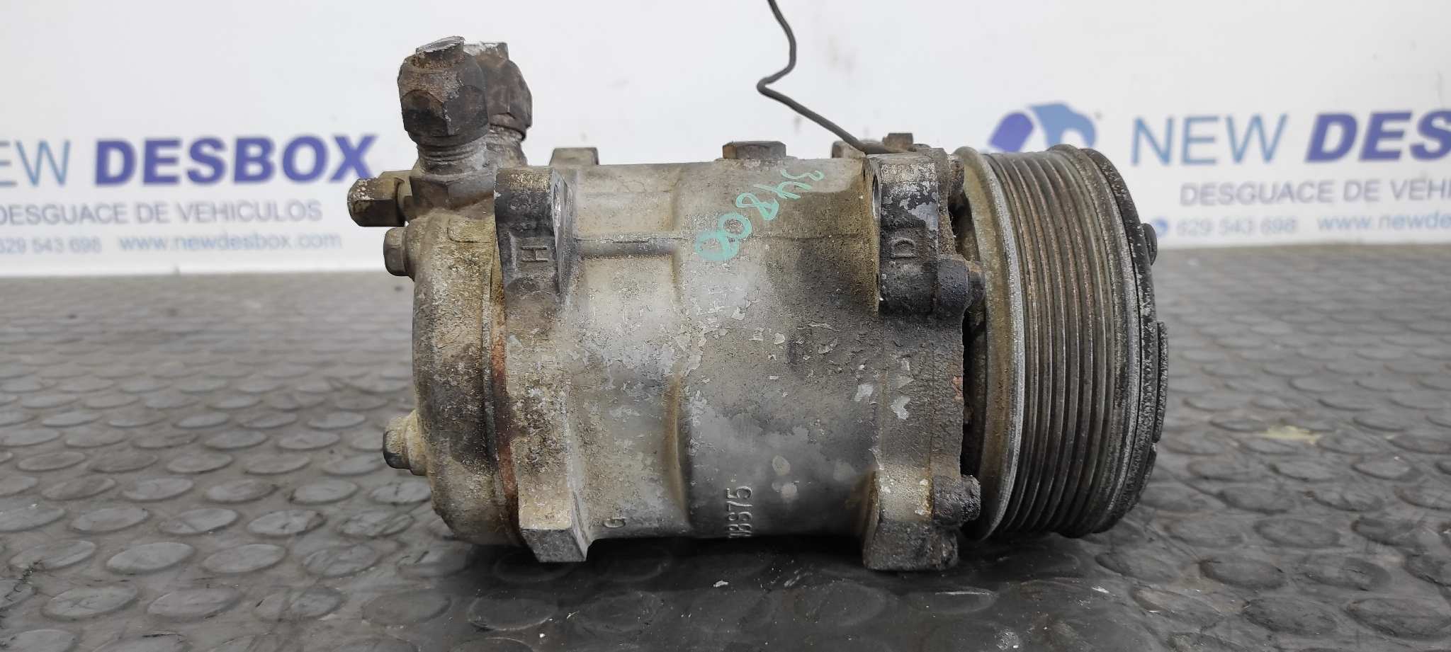 COMPRESOR AIRE ACONDICIONADO MERCEDES-BENZ CLASE E (W124) BERLINA - vista 2