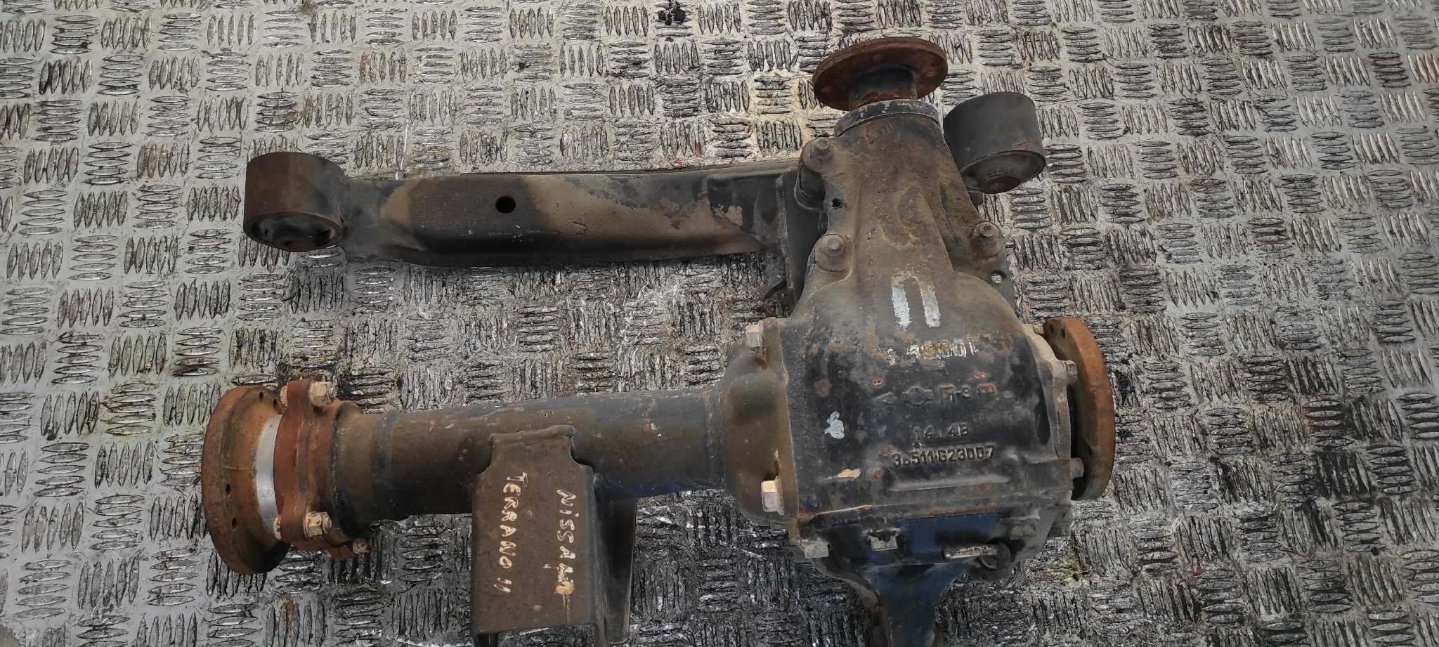 DIFERENCIAL DELANTERO NISSAN TERRANO/TERRANO.II (R20) - vista 6