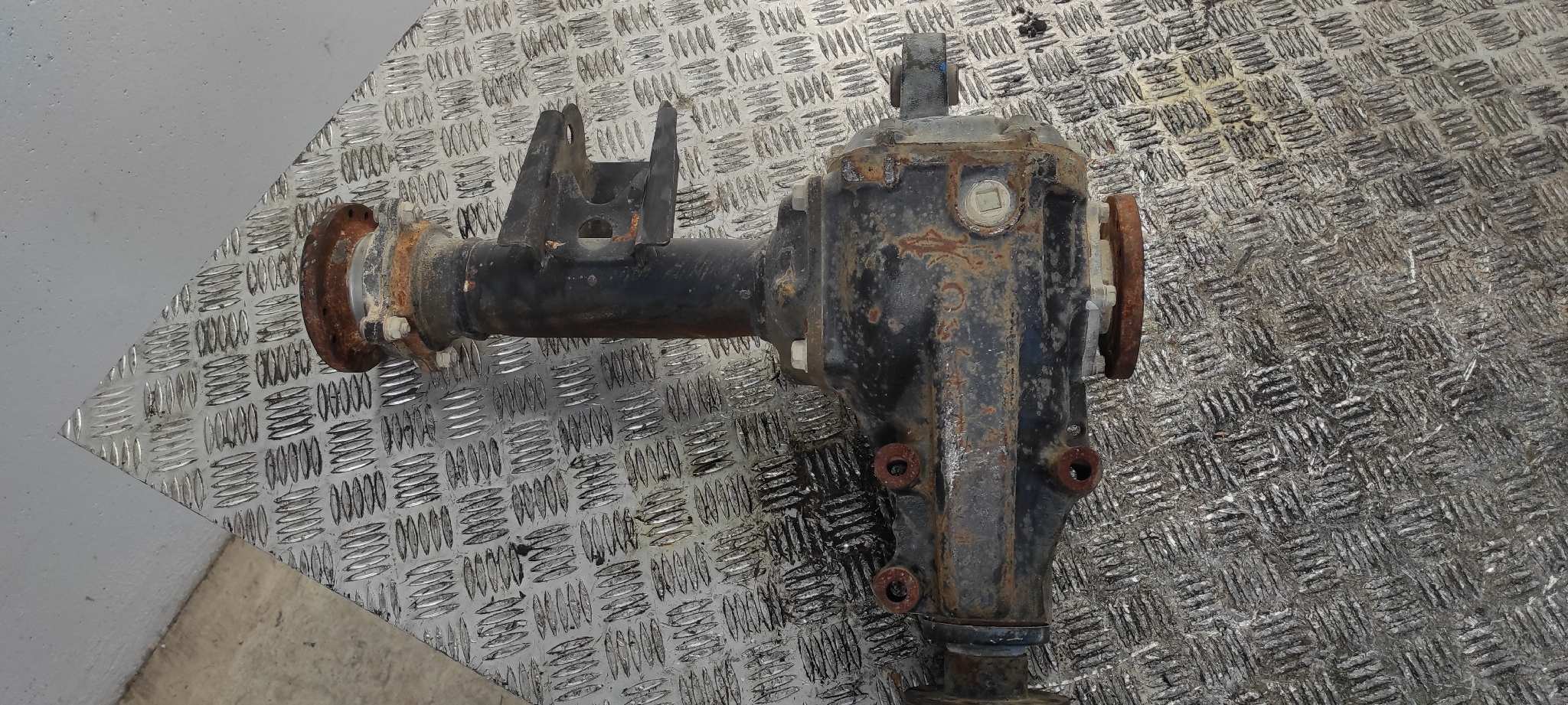 DIFERENCIAL DELANTERO NISSAN TERRANO/TERRANO.II (R20) - vista 6