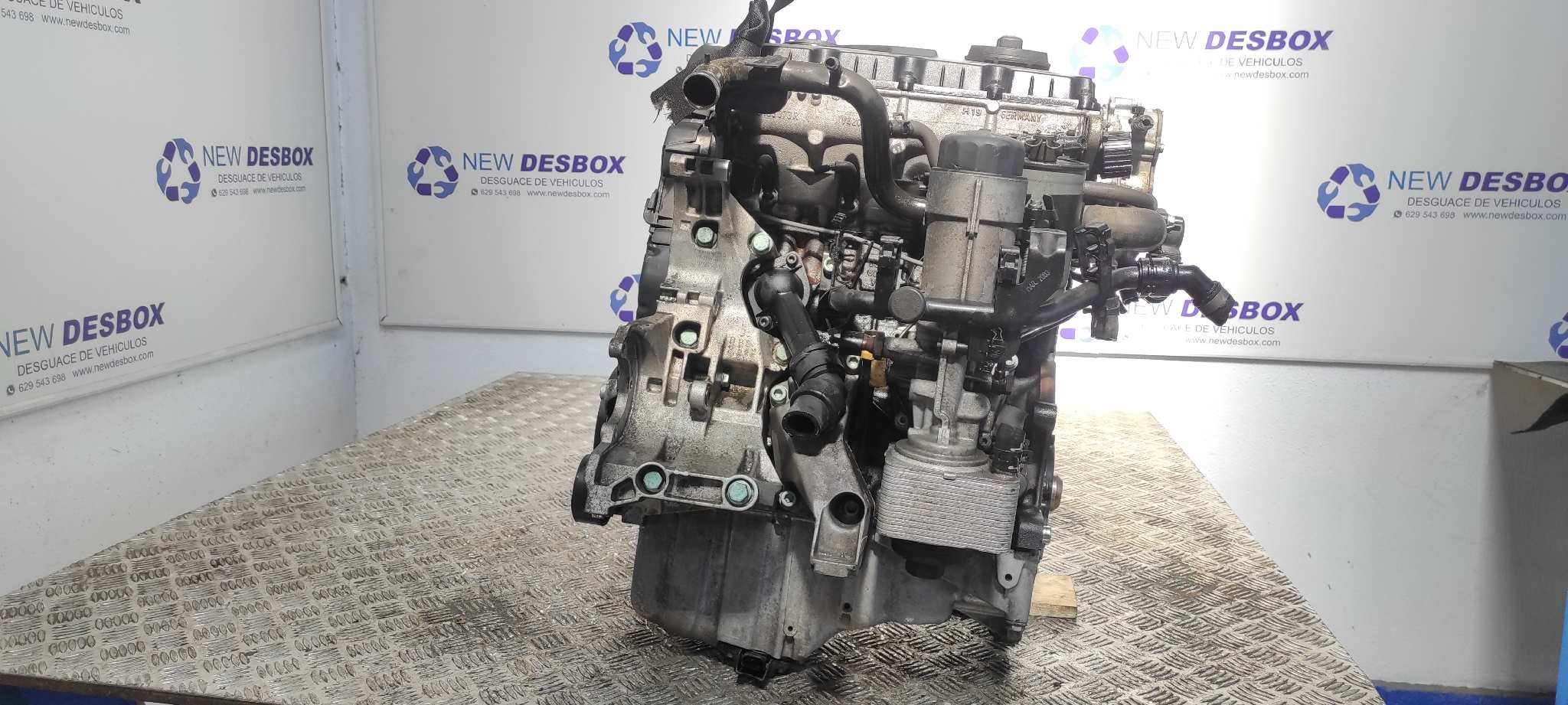 MOTOR AUDI A4 BERLINA (8E) - vista 4