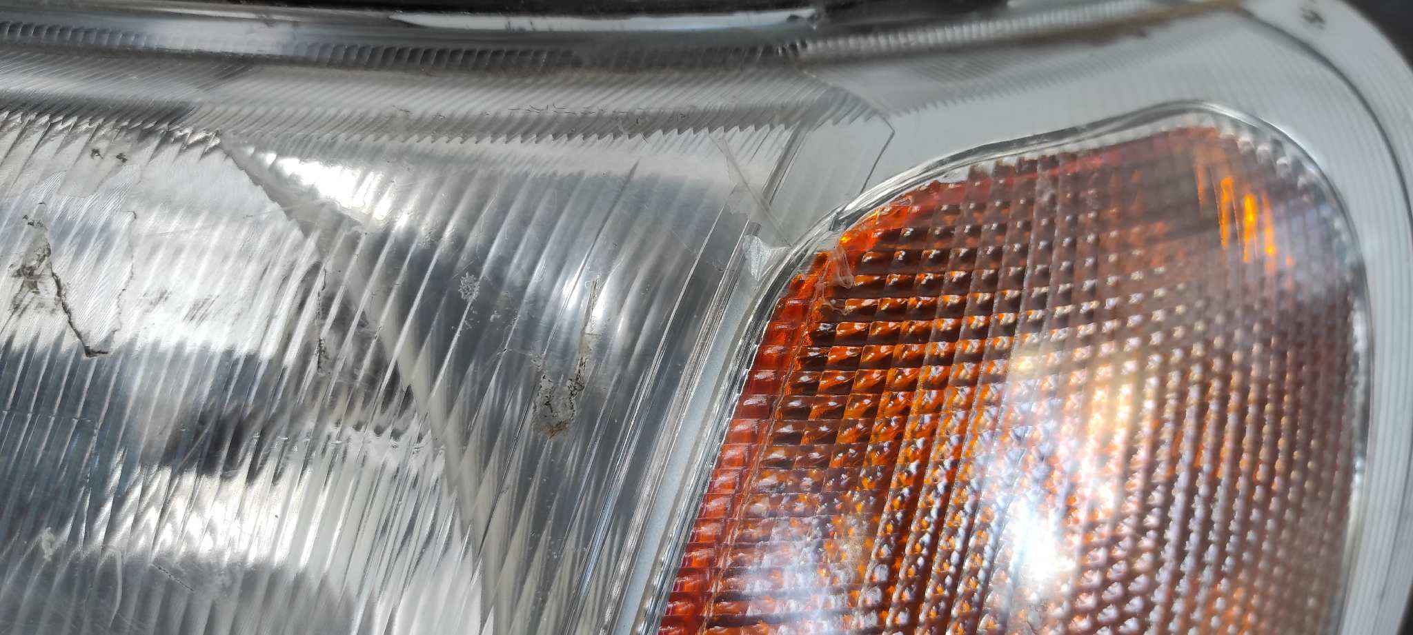 FARO IZQUIERDO LAND ROVER FREELANDER (LN) - vista 3