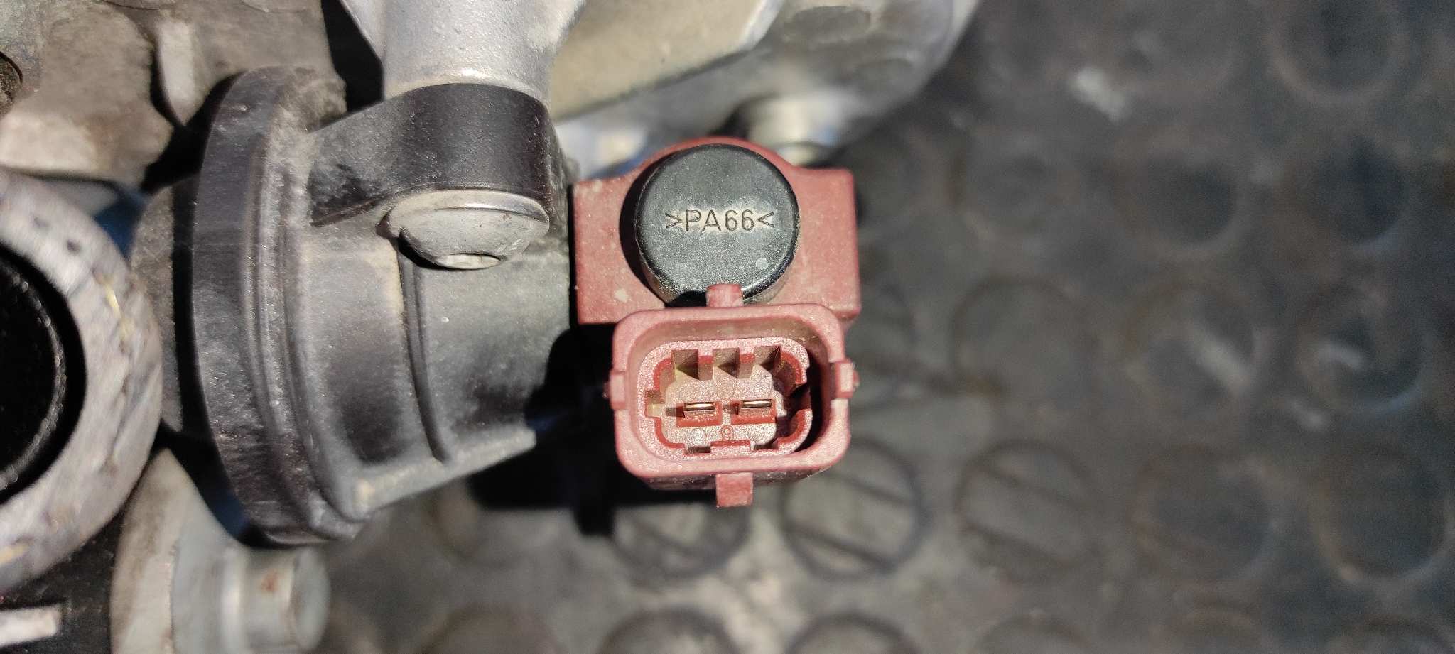 VALVULA EGR OPEL CORSA D - vista 9