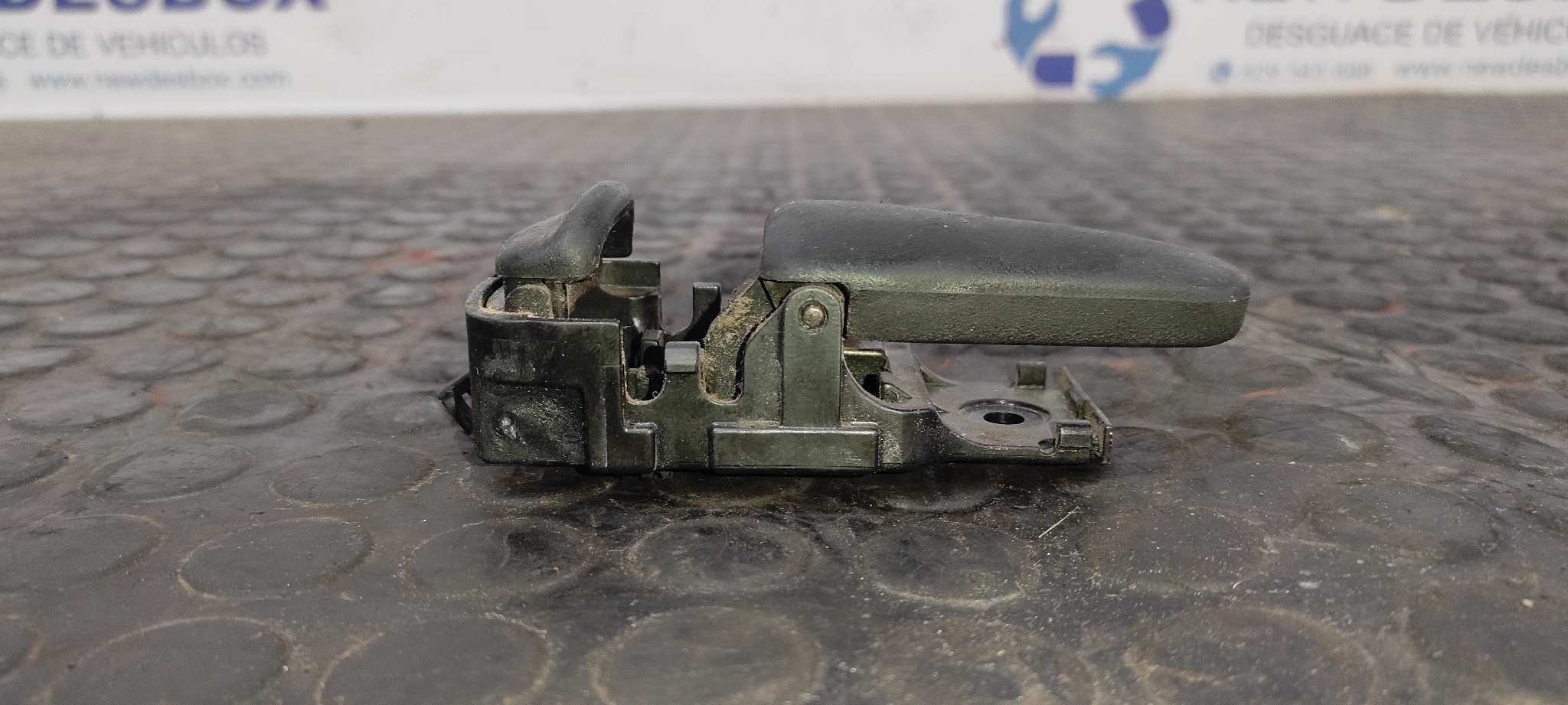 MANETA INTERIOR DELANTERA IZQUIERDA NISSAN 200 SX (S13) - vista 3