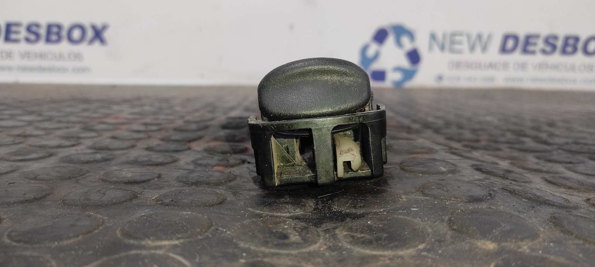 MANETA INTERIOR DELANTERA DERECHA NISSAN 200 SX (S13) - vista 7