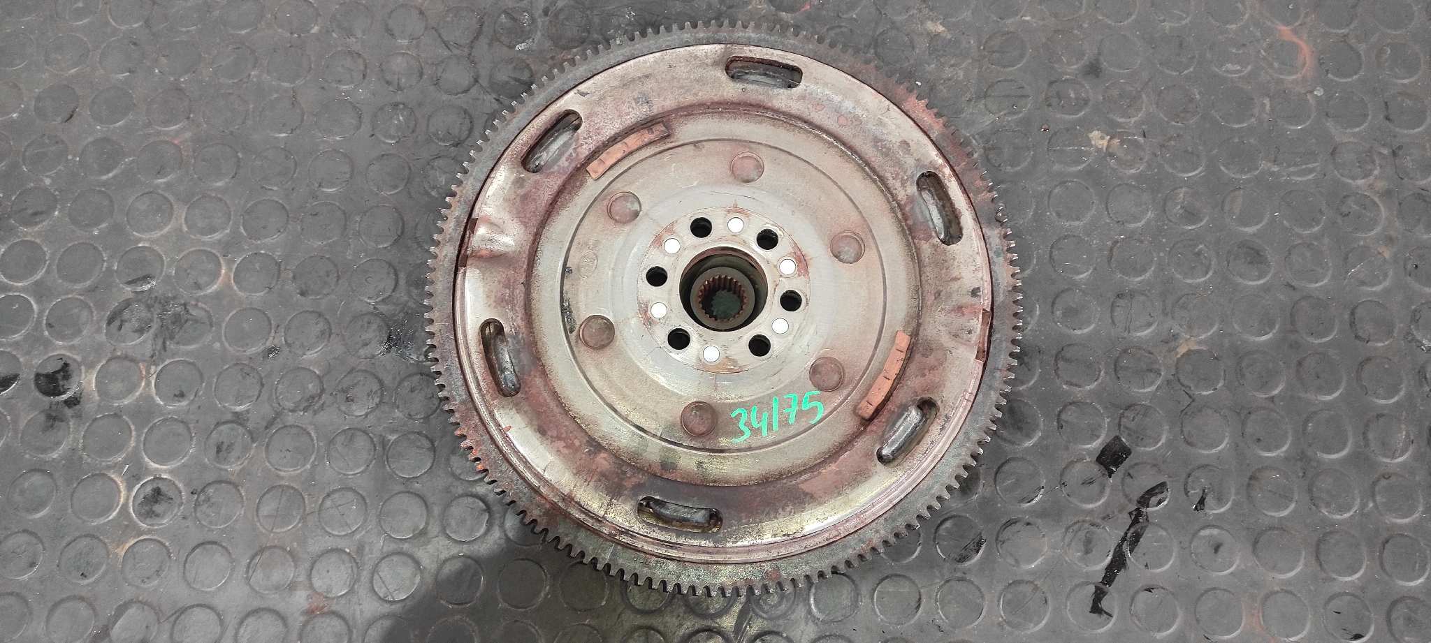 VOLANTE MOTOR AUDI A4 BERLINA (8E) - vista 4