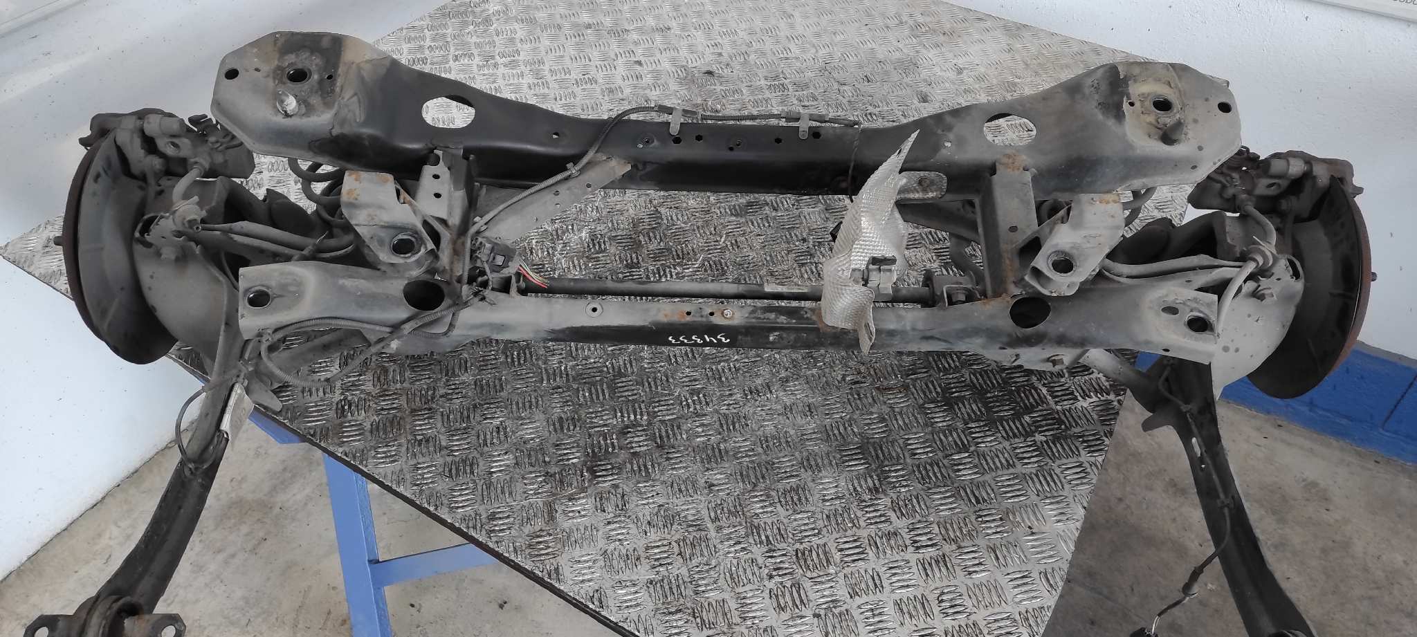 PUENTE TRASERO FORD FOCUS LIM. (CB4) - vista 14