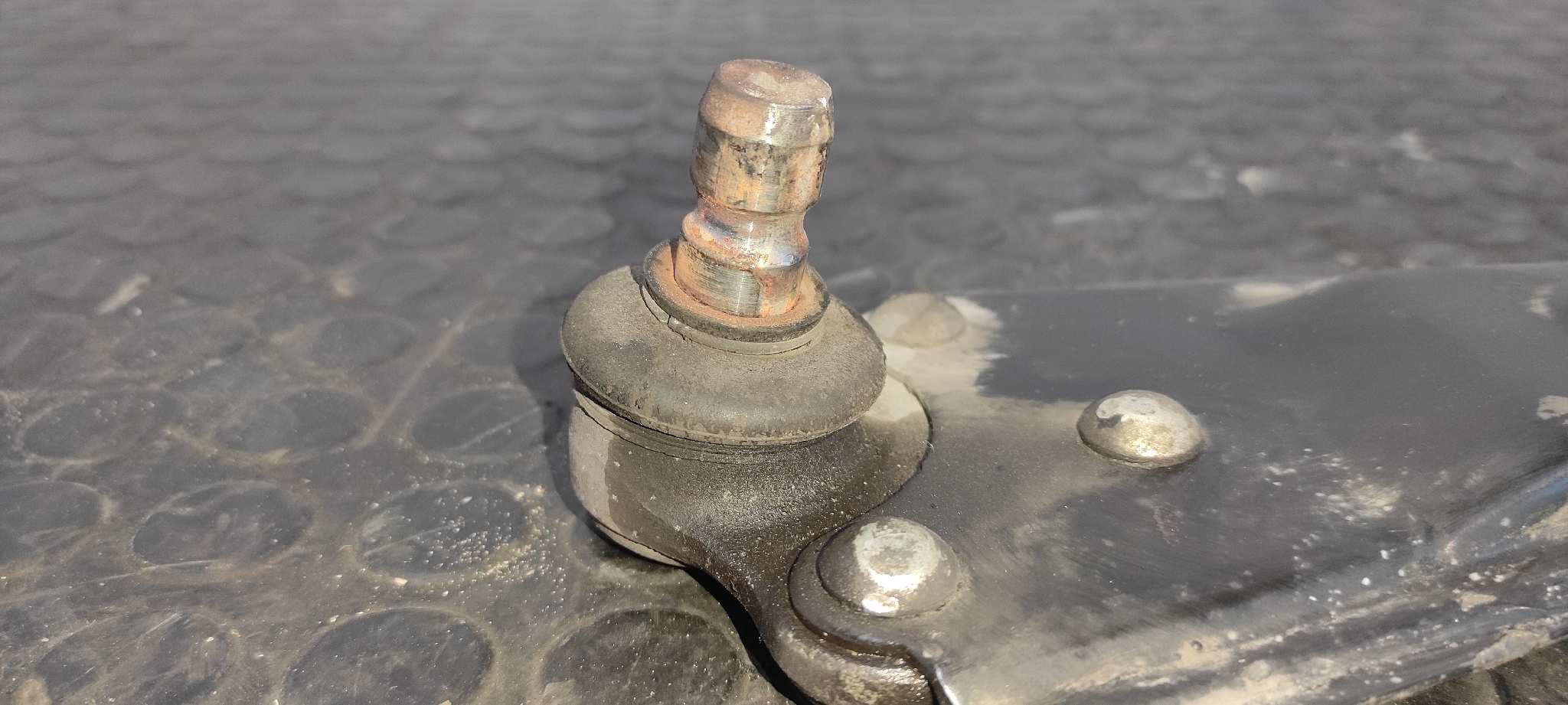 BRAZO IZQUIERDO INFERIOR DELANTERO OPEL CORSA D - vista 4