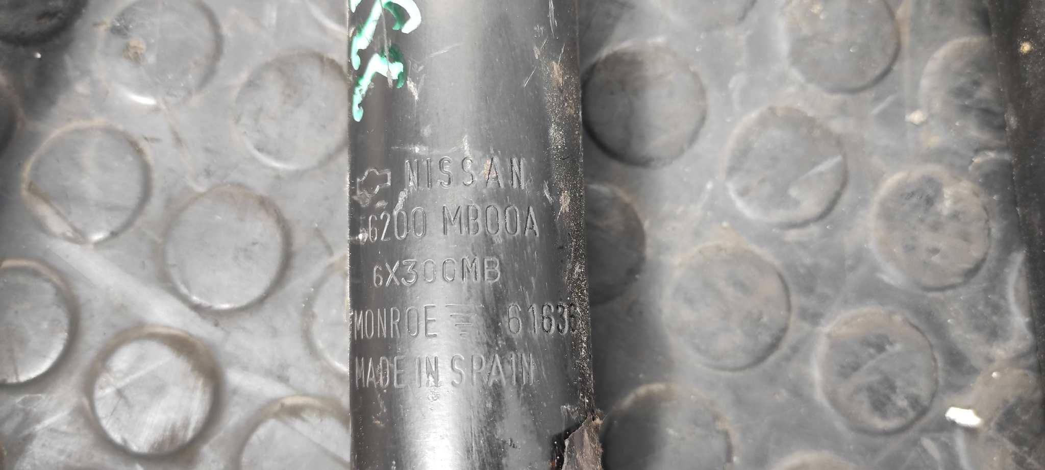 JUEGO AMORTIGUADORES TRASEROS NISSAN CABSTAR - vista 4