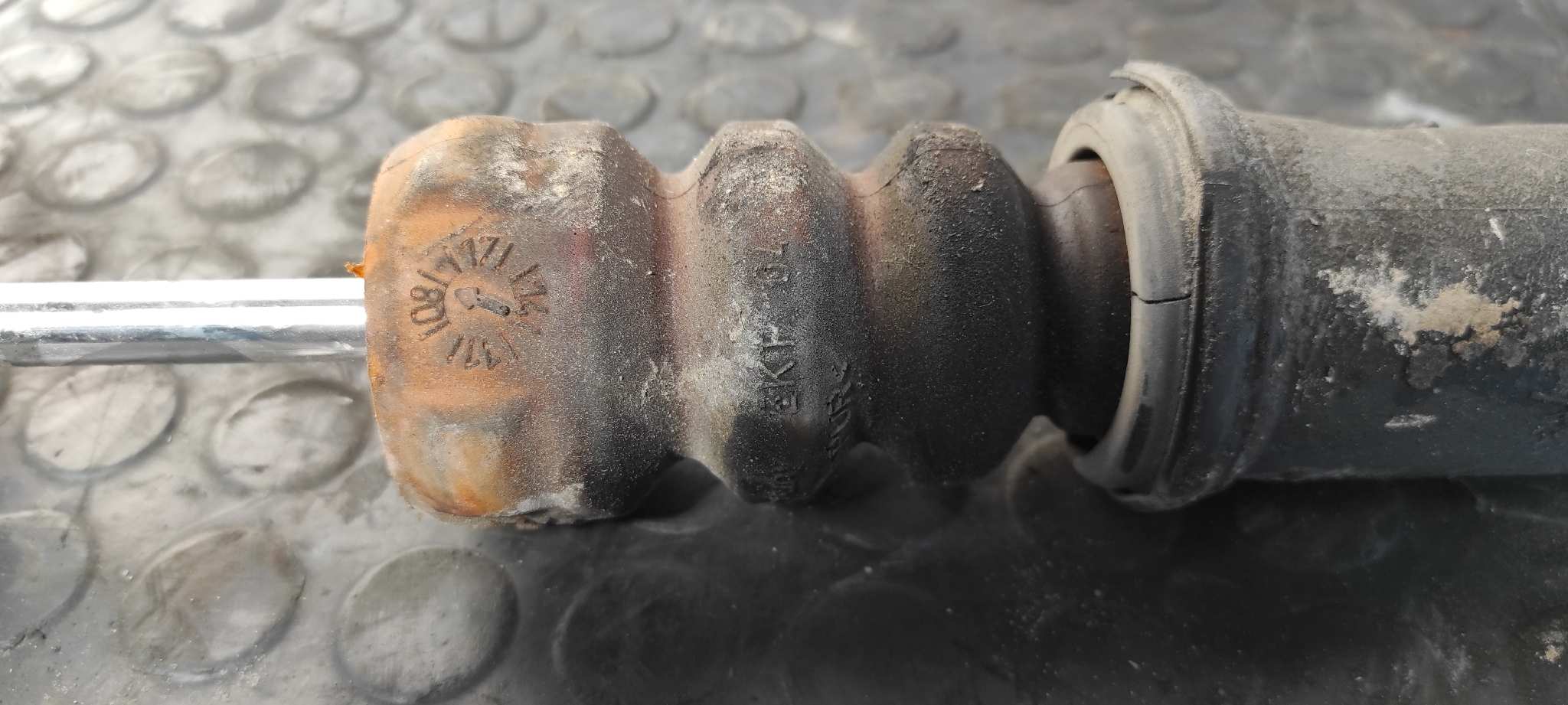 JUEGO AMORTIGUADORES TRASEROS SEAT IBIZA SC (6J1) - vista 11