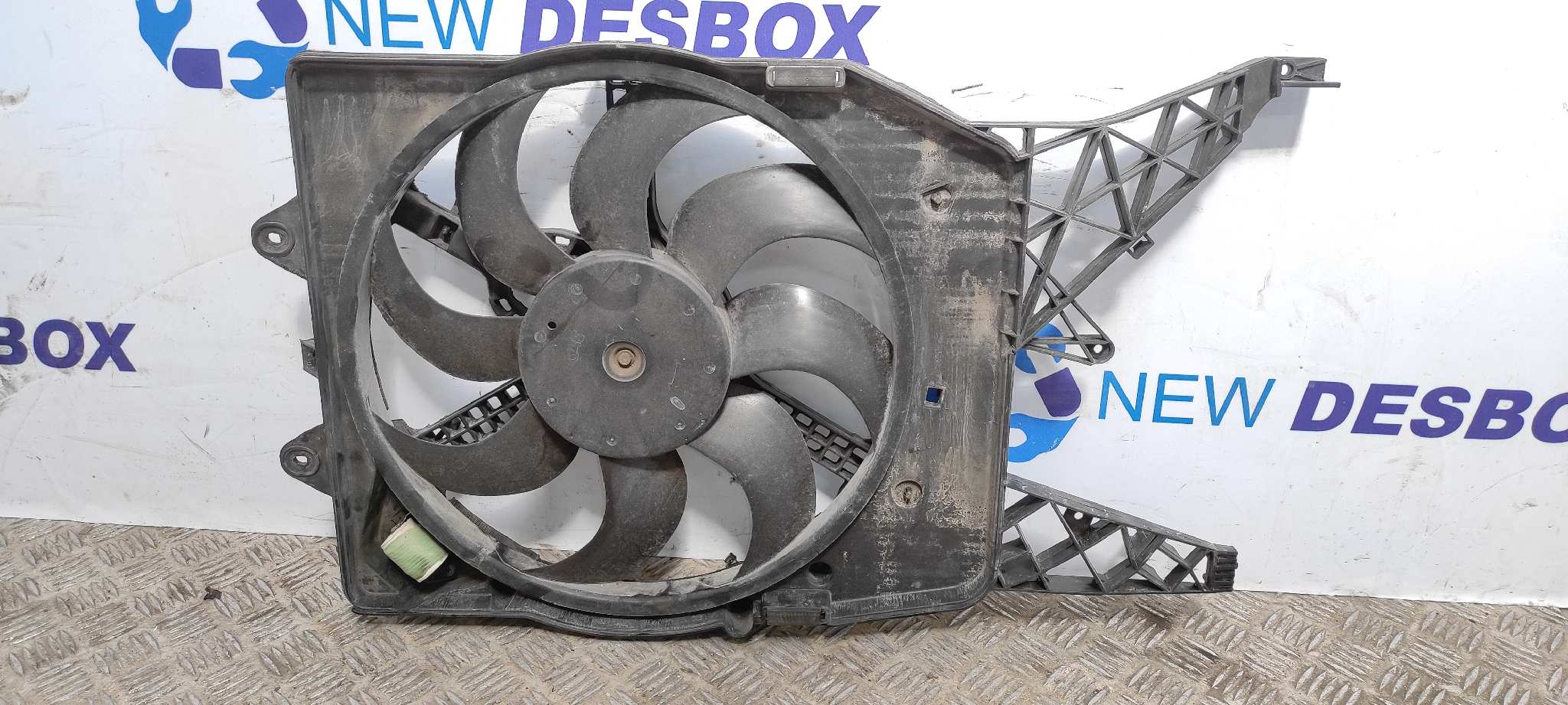 ELECTROVENTILADOR OPEL CORSA D - vista 2