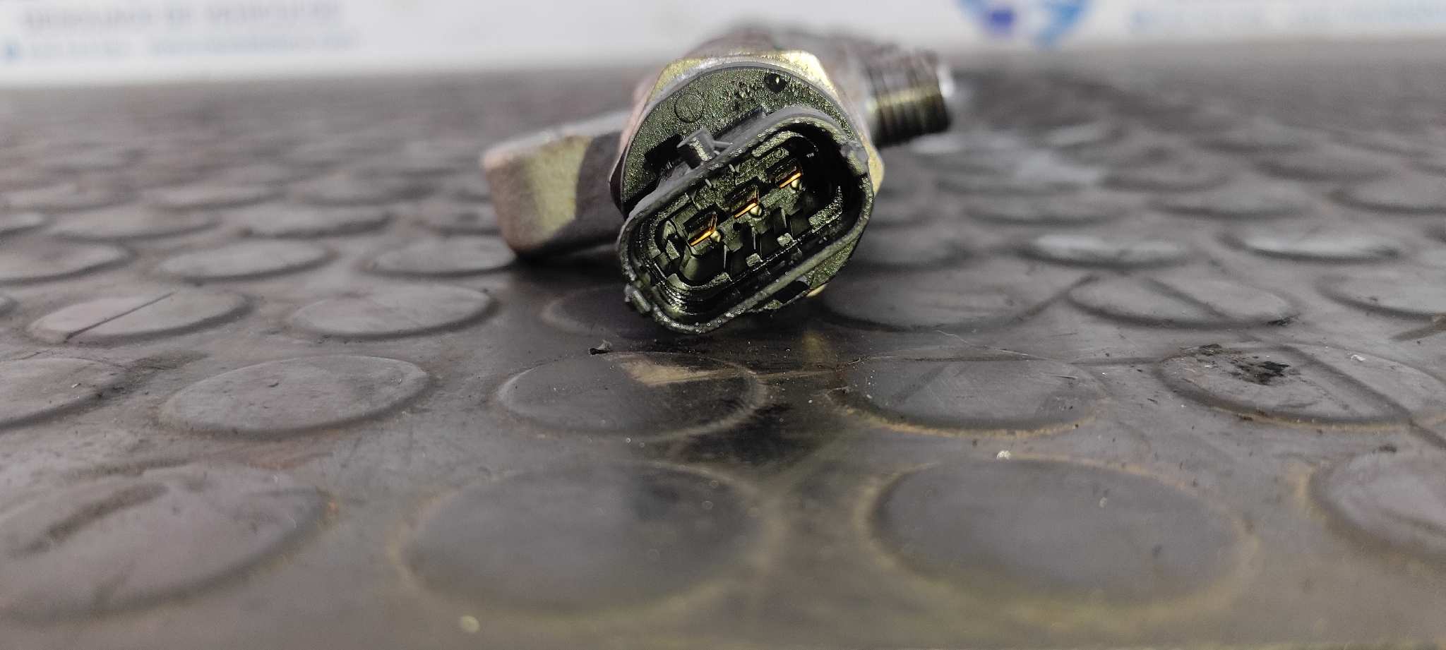 RAMPA INYECTORA HYUNDAI I30 - vista 2