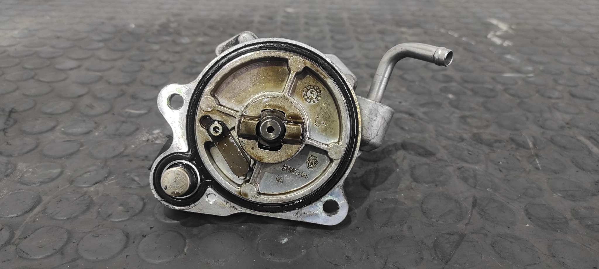 DEPRESOR FRENO / BOMBA VACIO TOYOTA COROLLA (E12) - vista 3