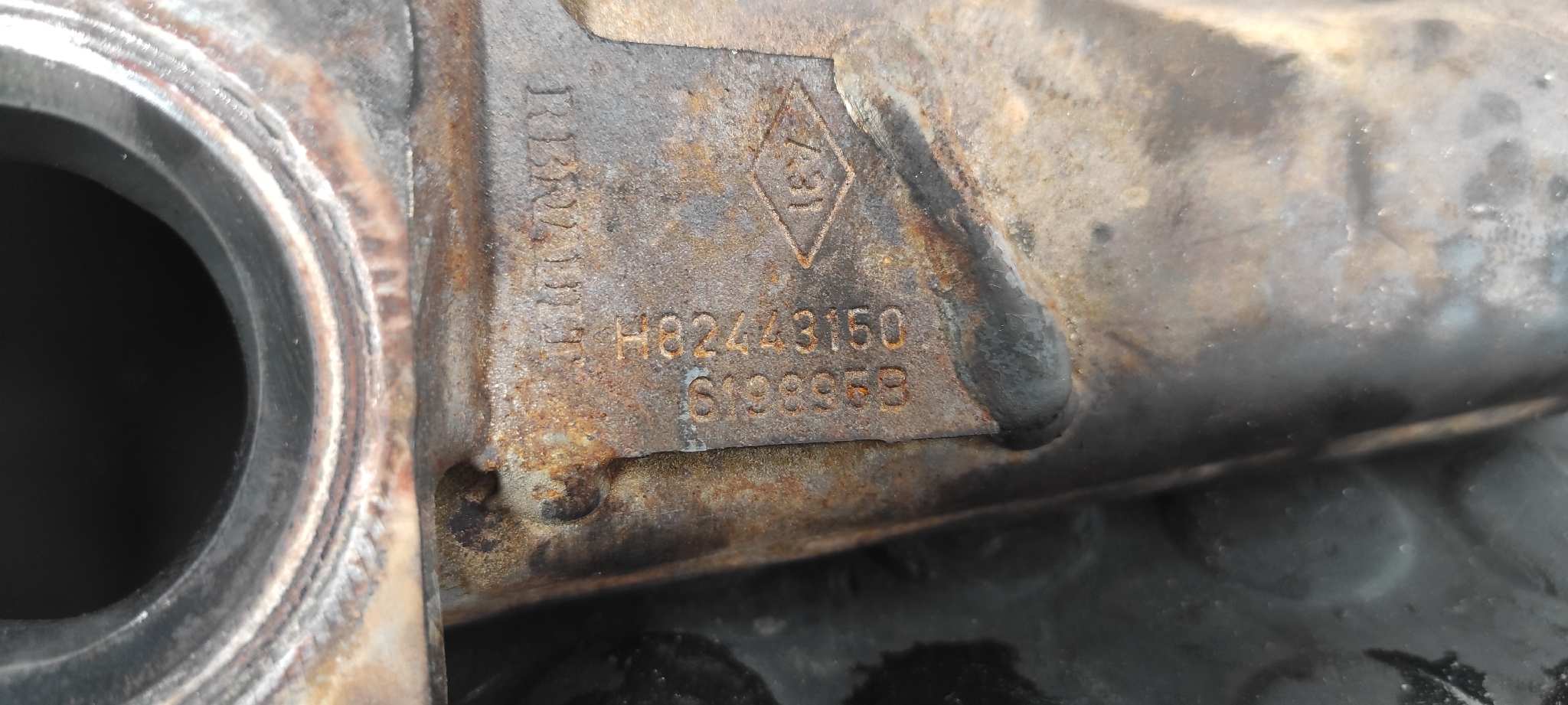 COLECTOR ESCAPE NISSAN QASHQAI (J10) - vista 2