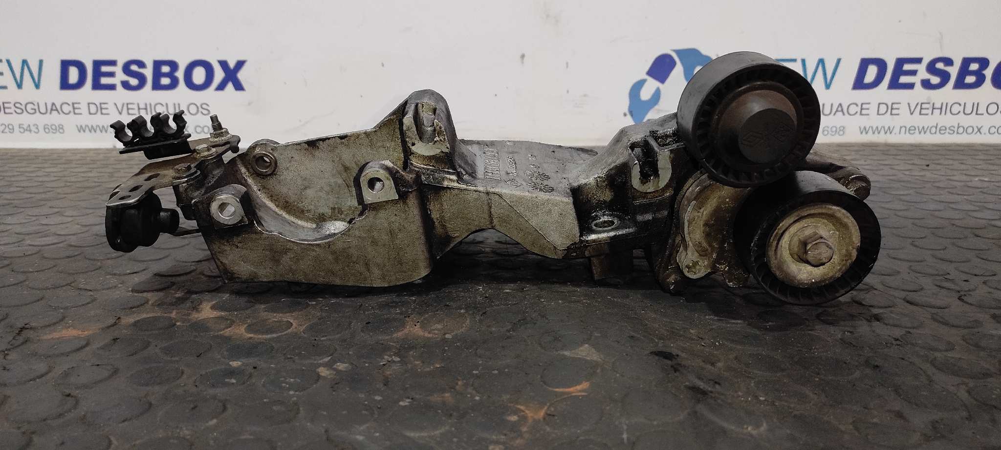 SOPORTE ALTERNADOR NISSAN QASHQAI (J10) - vista 2