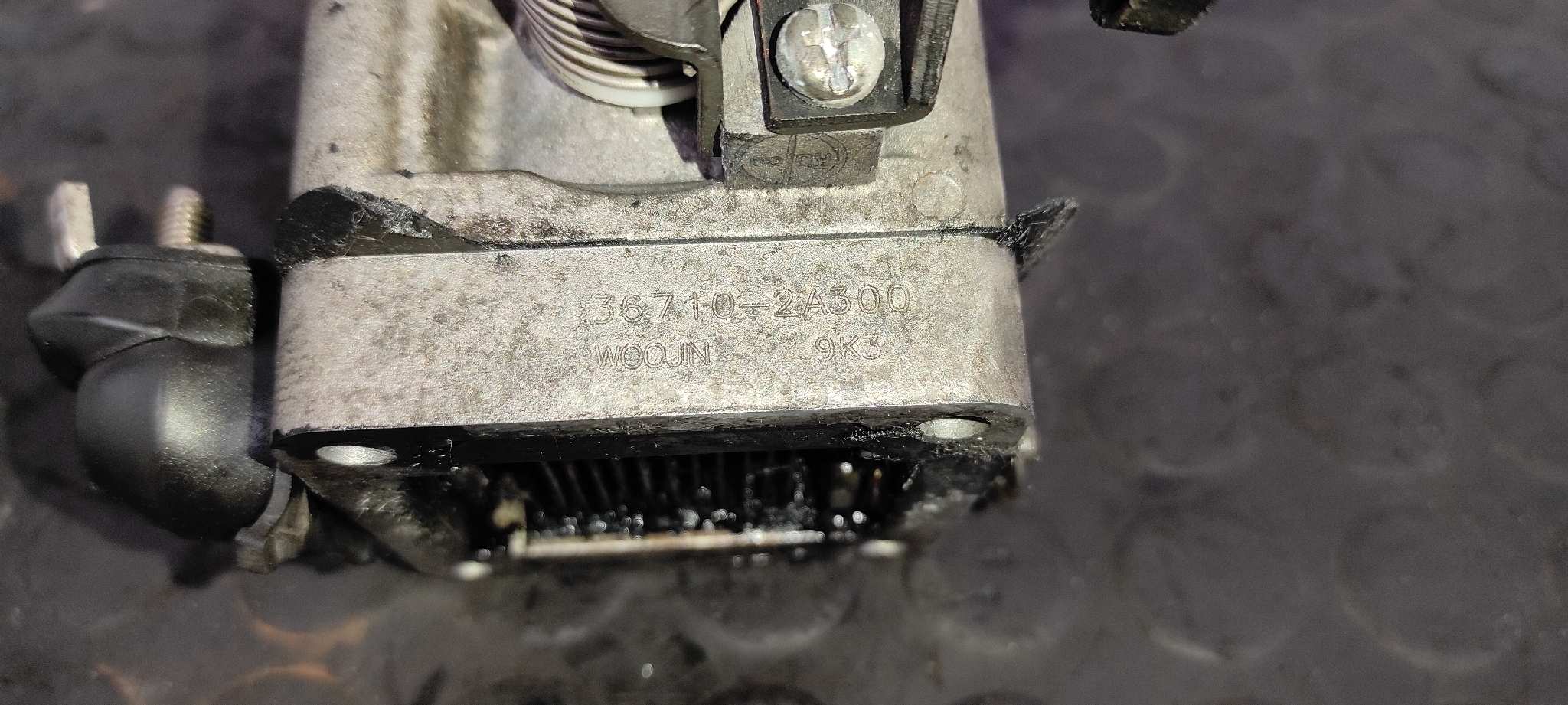 CAJA MARIPOSA HYUNDAI I30 - vista 5