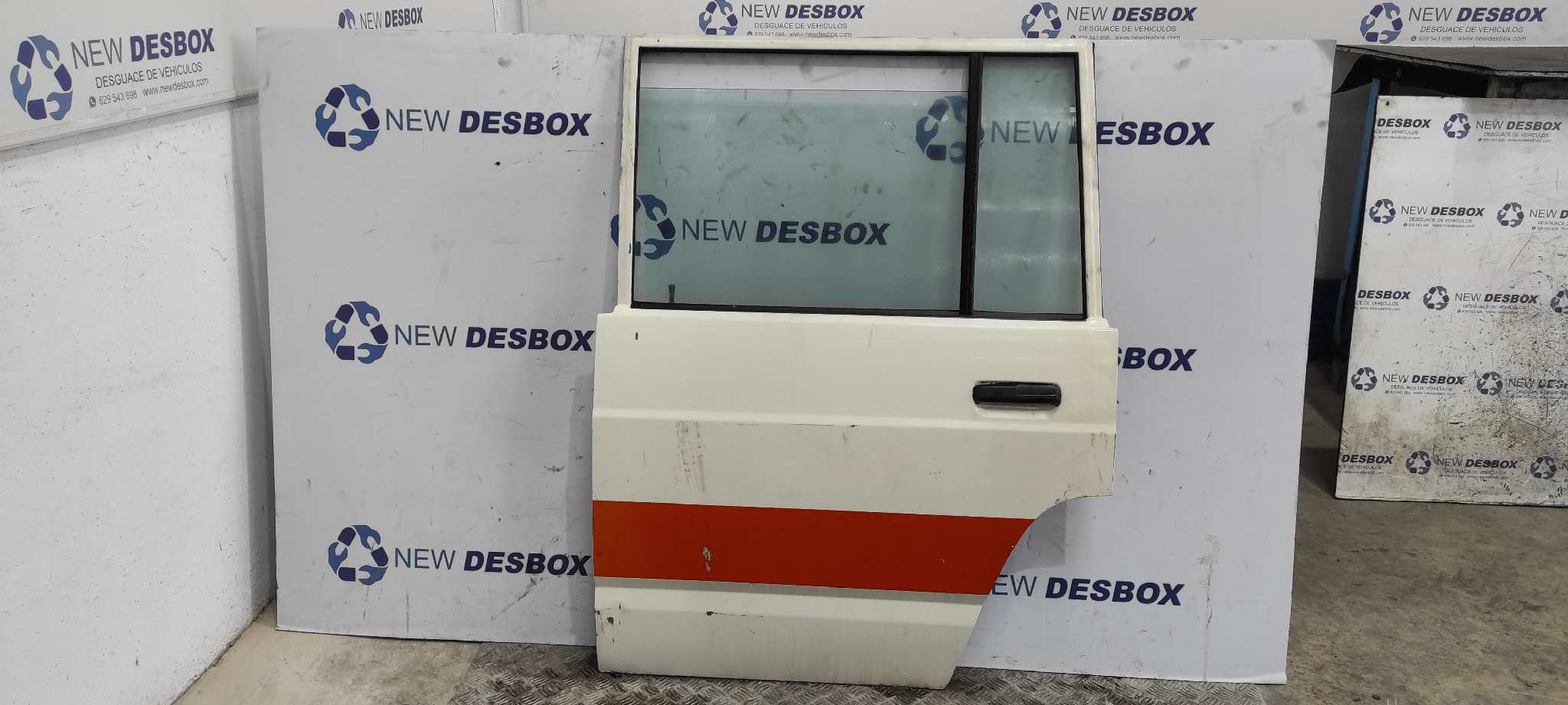 PUERTA TRASERA IZQUIERDA NISSAN PATROL (K/W160)