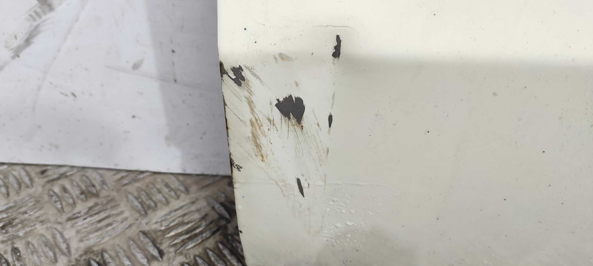 PUERTA TRASERA IZQUIERDA NISSAN PATROL (K/W160) - vista 5