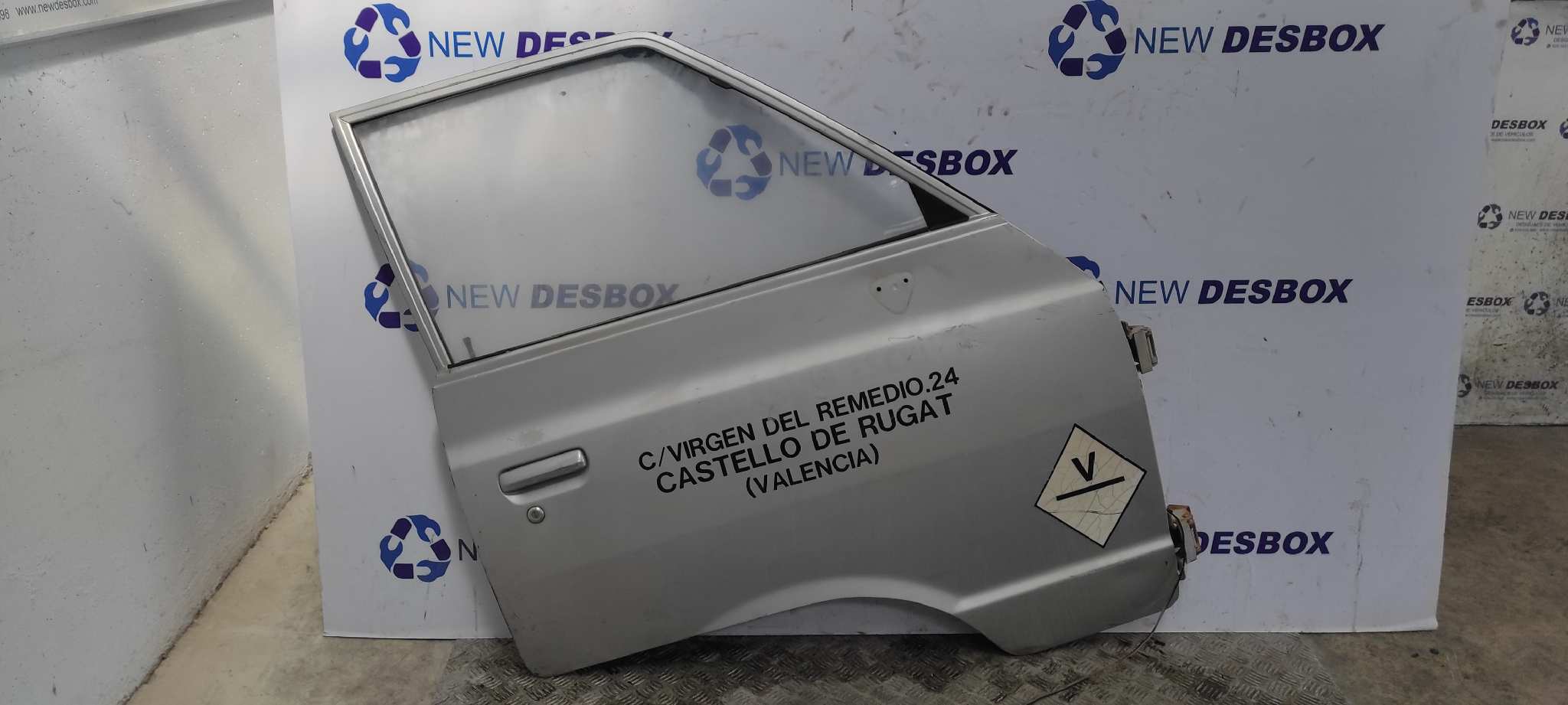 PUERTA DELANTERA DERECHA NISSAN VANETTE (C 220)