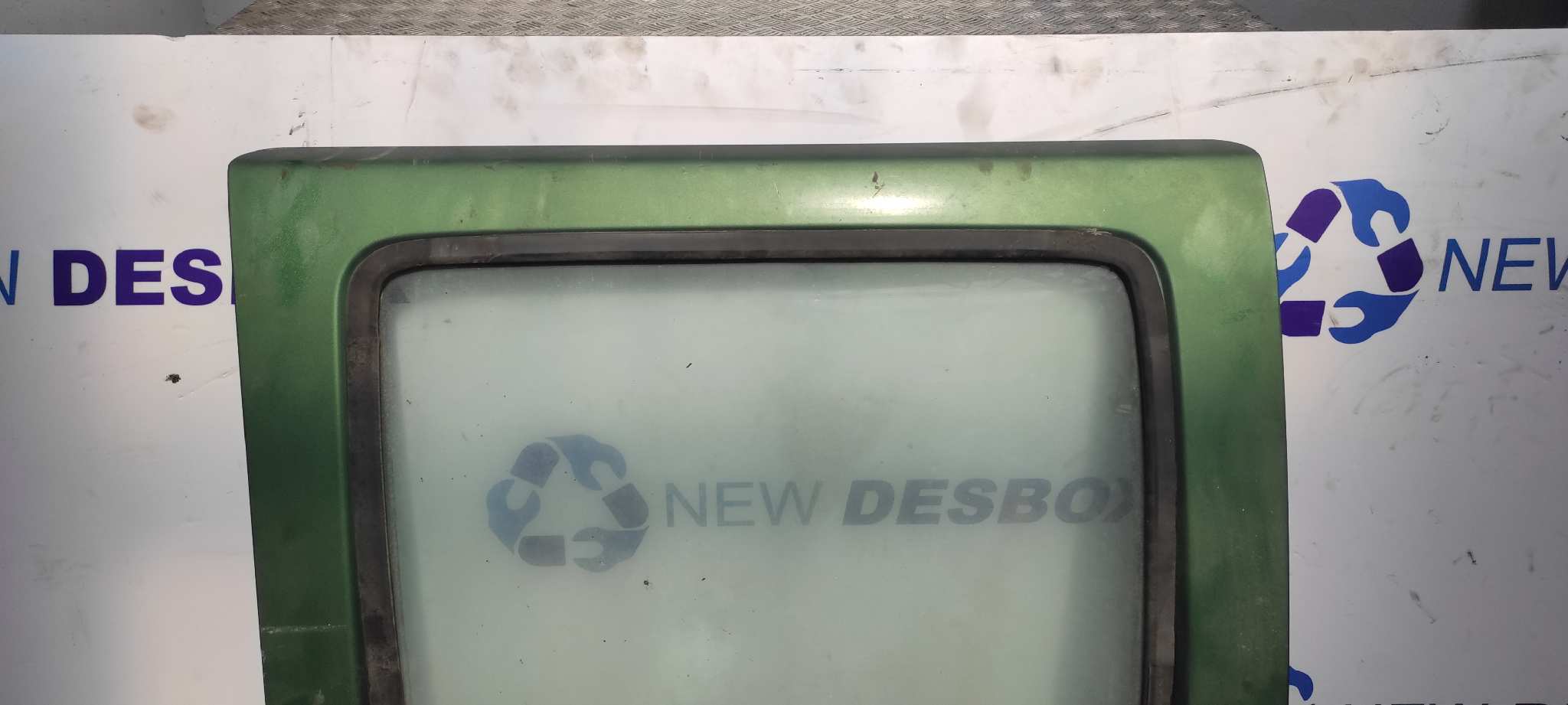 PUERTA TRASERA IZQUIERDA NISSAN PICK-UP (D22) - vista 2