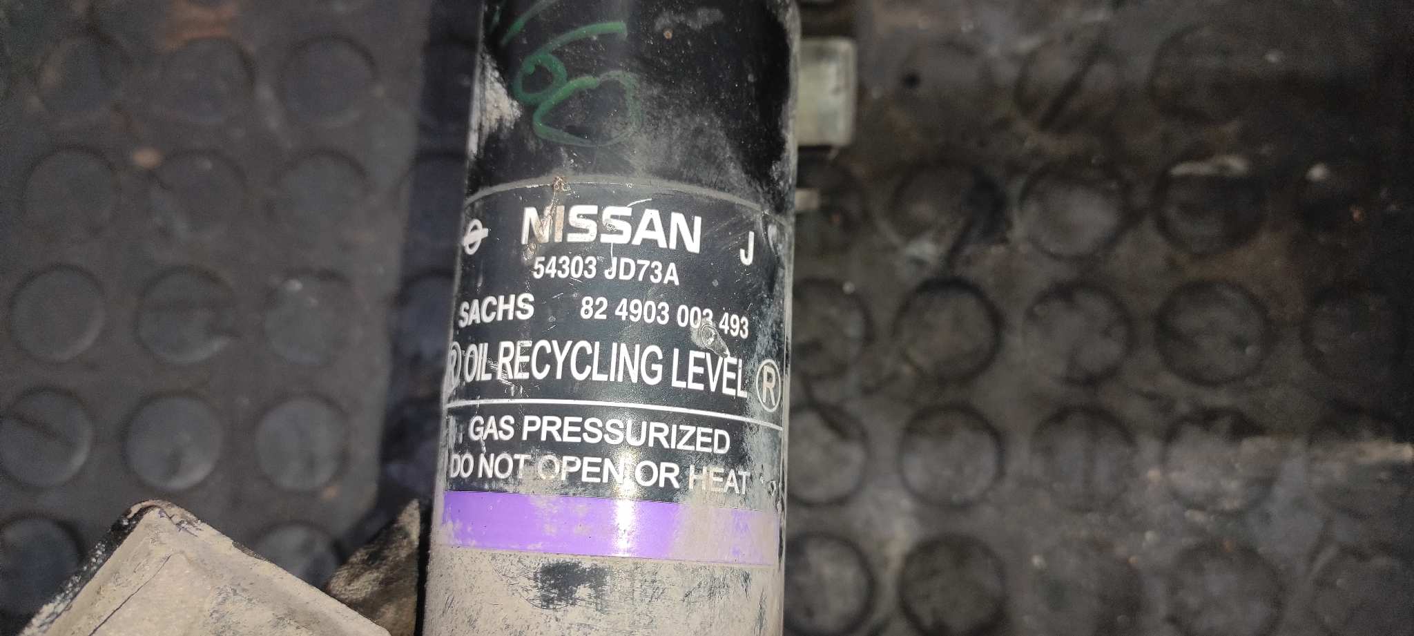 AMORTIGUADOR DELANTERO IZQUIERDO NISSAN QASHQAI (J10) - vista 3