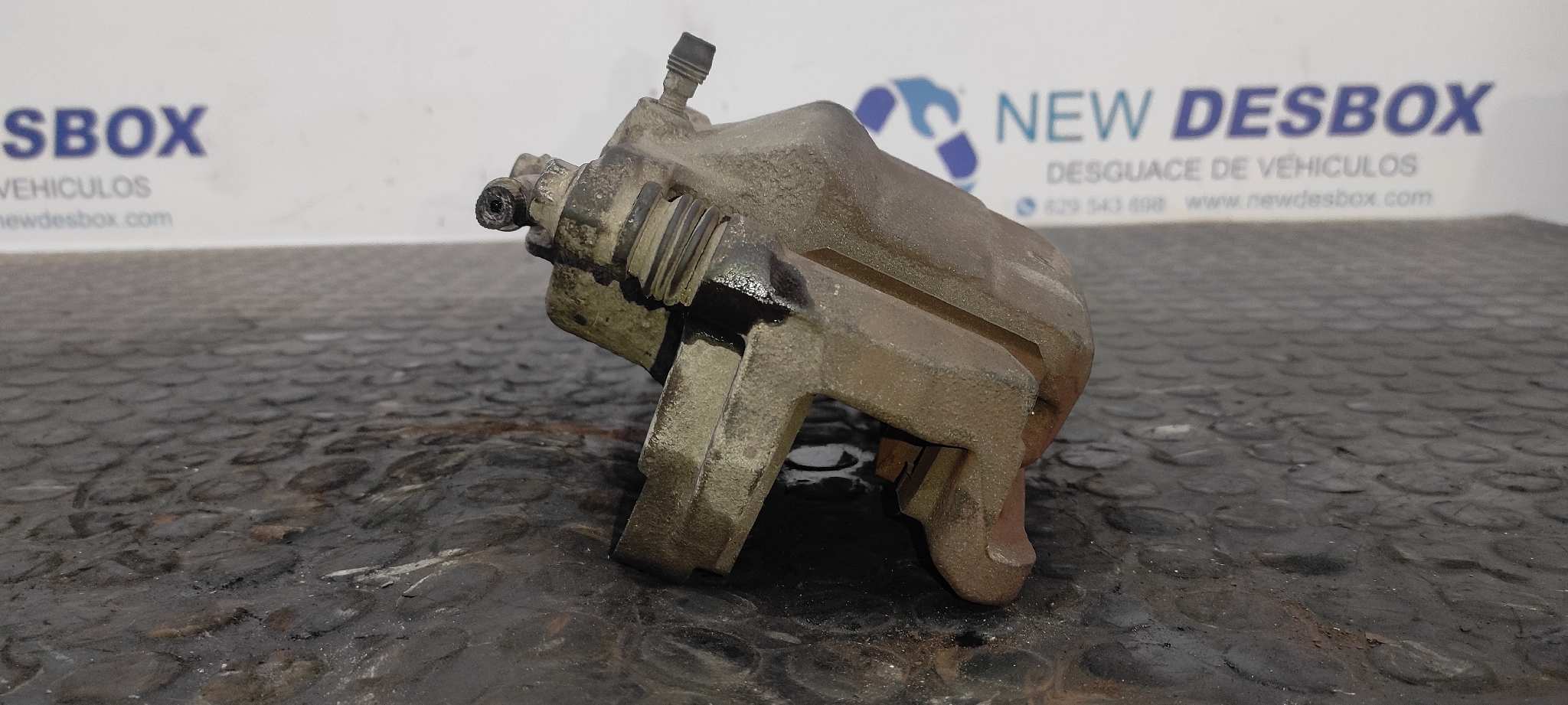 PINZA DE FRENO DELANTERA DERECHA NISSAN QASHQAI (J10) - vista 7