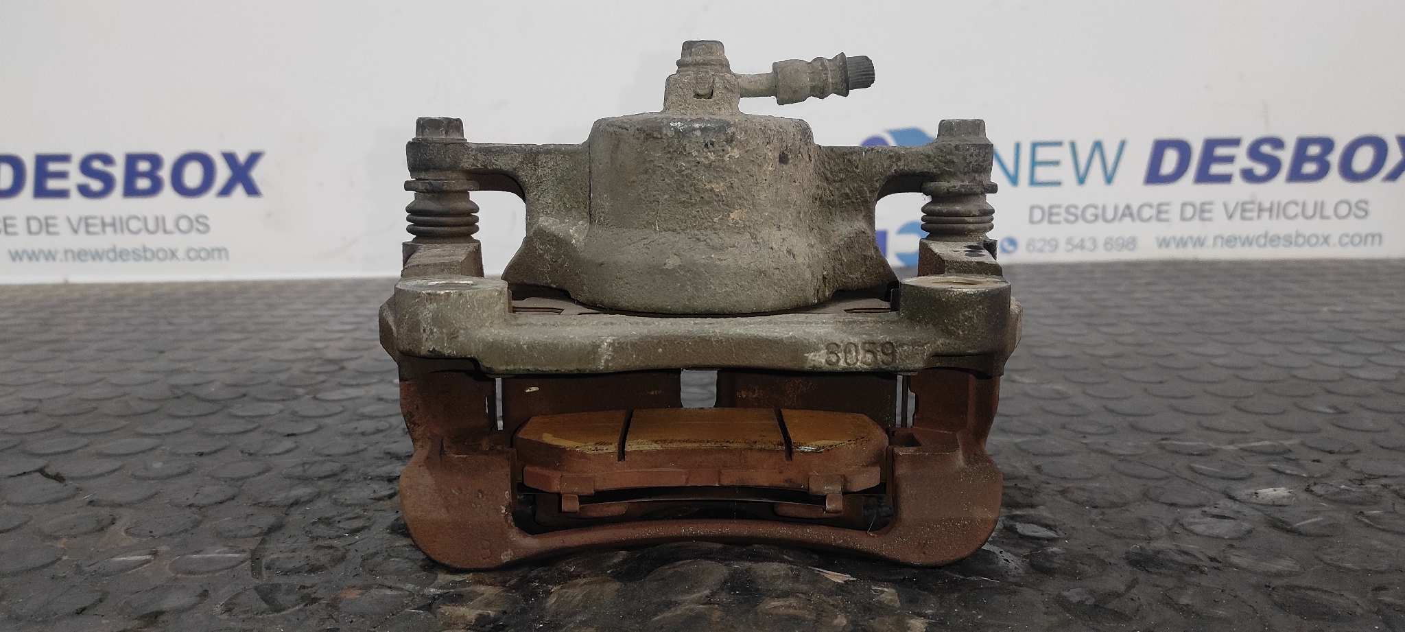 PINZA DE FRENO DELANTERA DERECHA NISSAN QASHQAI (J10) - vista 3