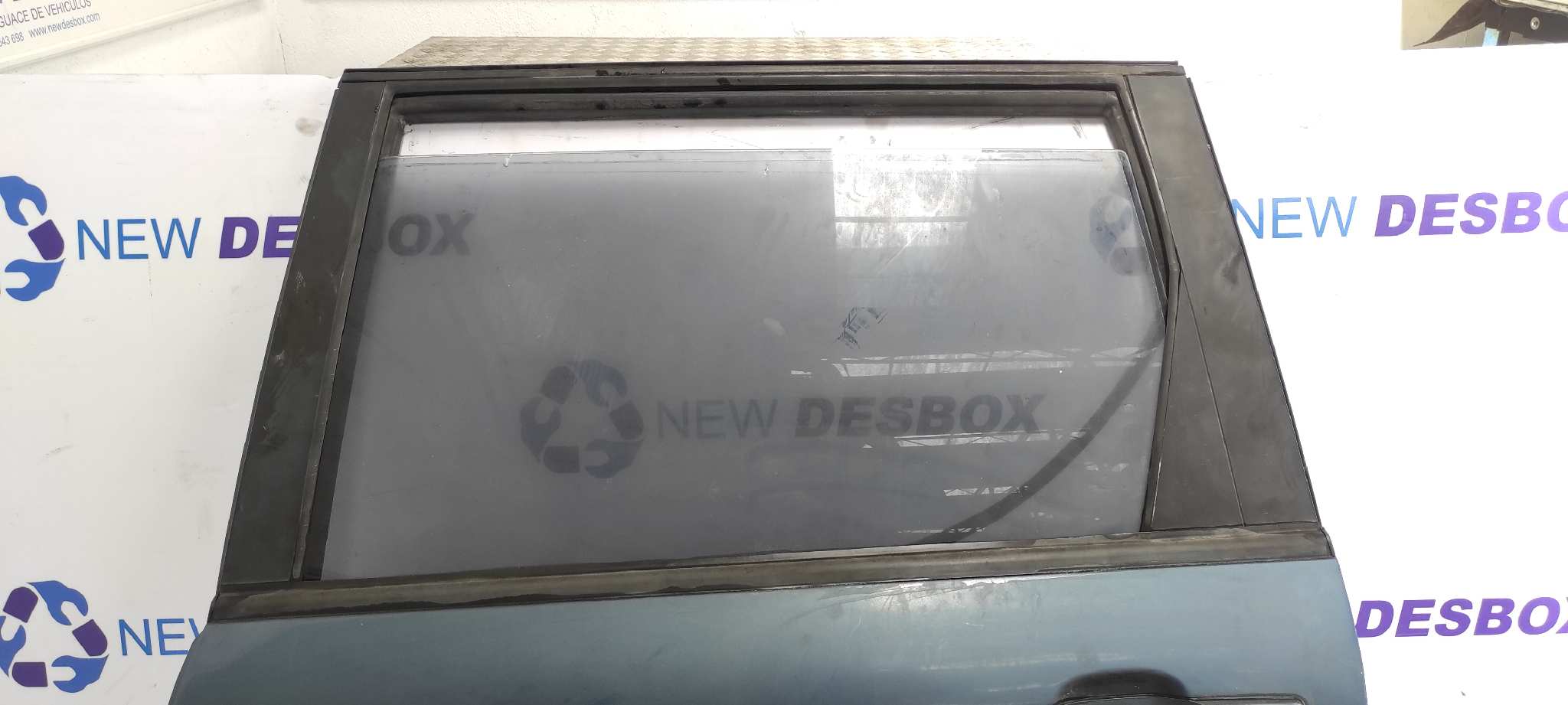 PUERTA TRASERA IZQUIERDA SSANGYONG REXTON - vista 2