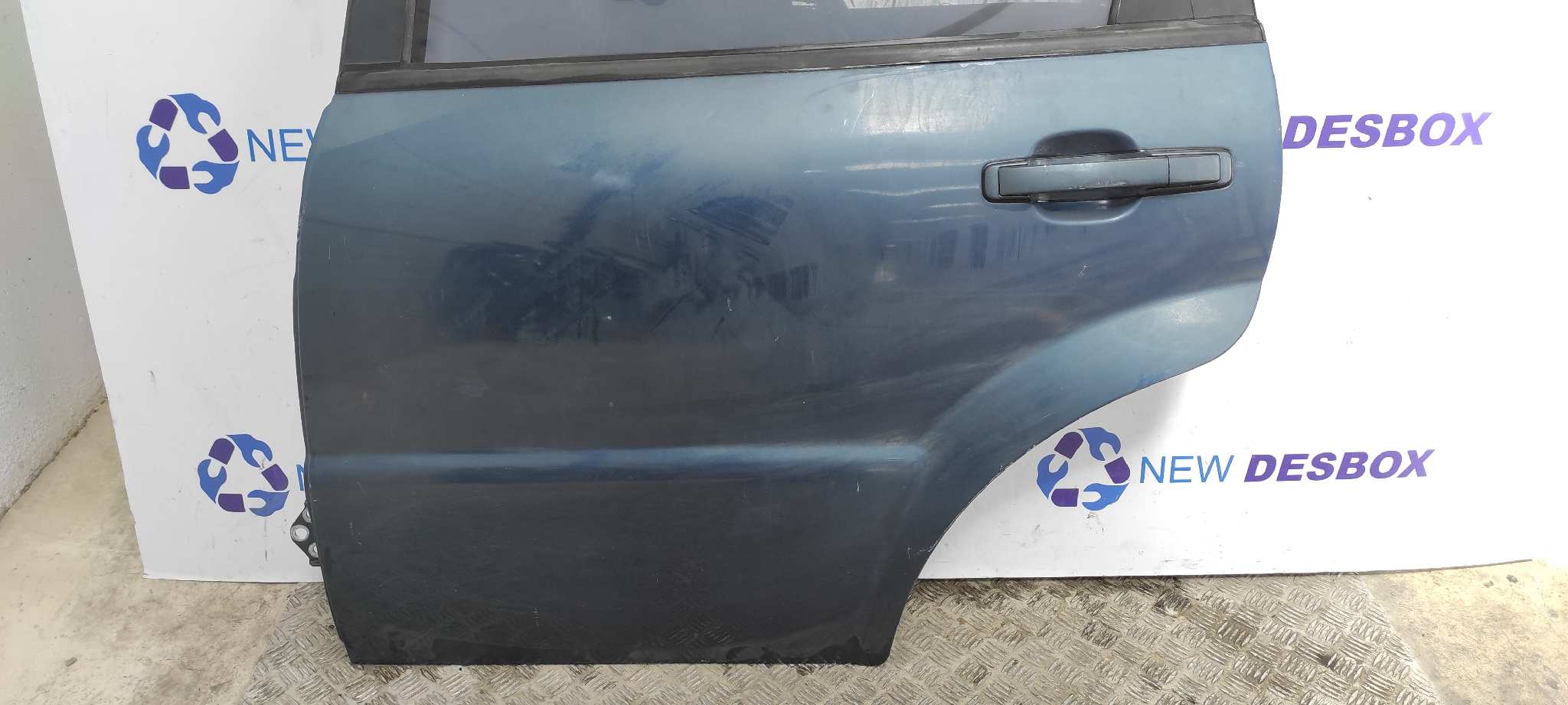 PUERTA TRASERA IZQUIERDA SSANGYONG REXTON - vista 3