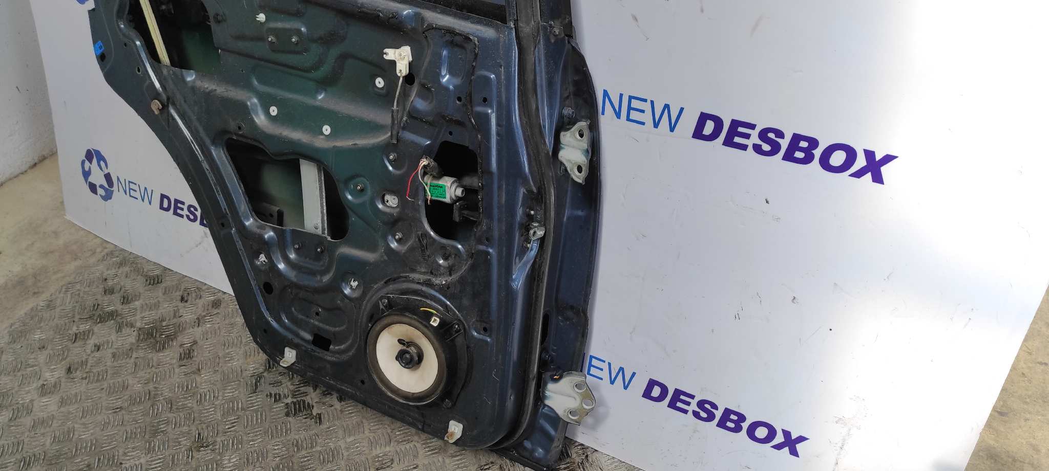 PUERTA TRASERA IZQUIERDA SSANGYONG REXTON - vista 4