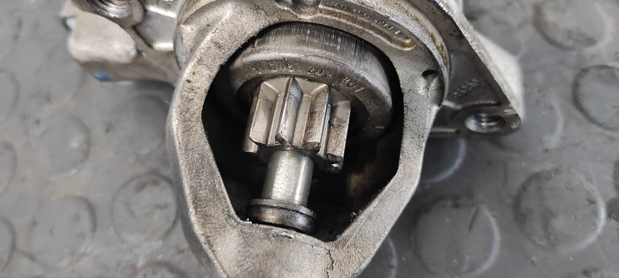 MOTOR ARRANQUE MERCEDES-BENZ CLASE C (W203) SPORTCOUPE - vista 2