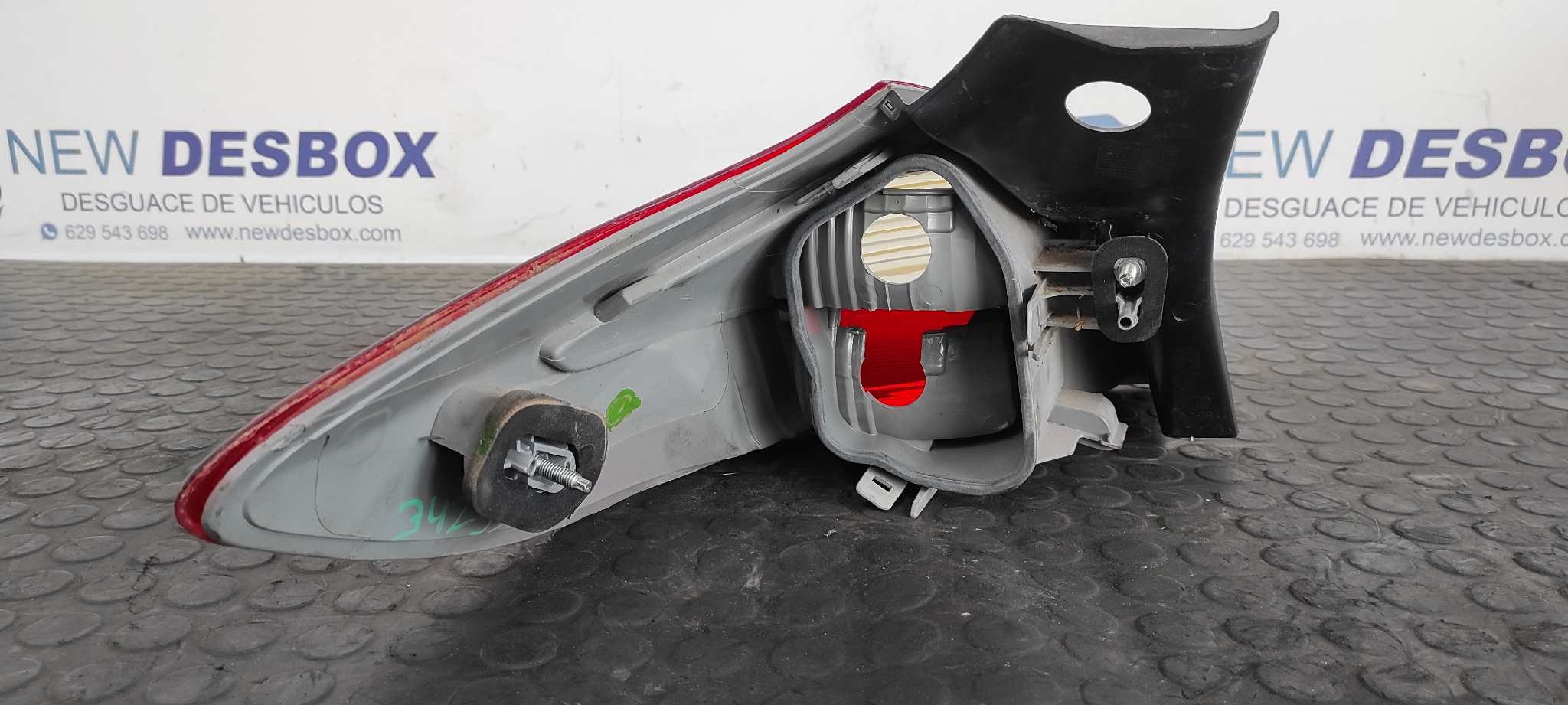 PILOTO TRASERO DERECHO RENAULT MEGANE III BERLINA 5 P - vista 4