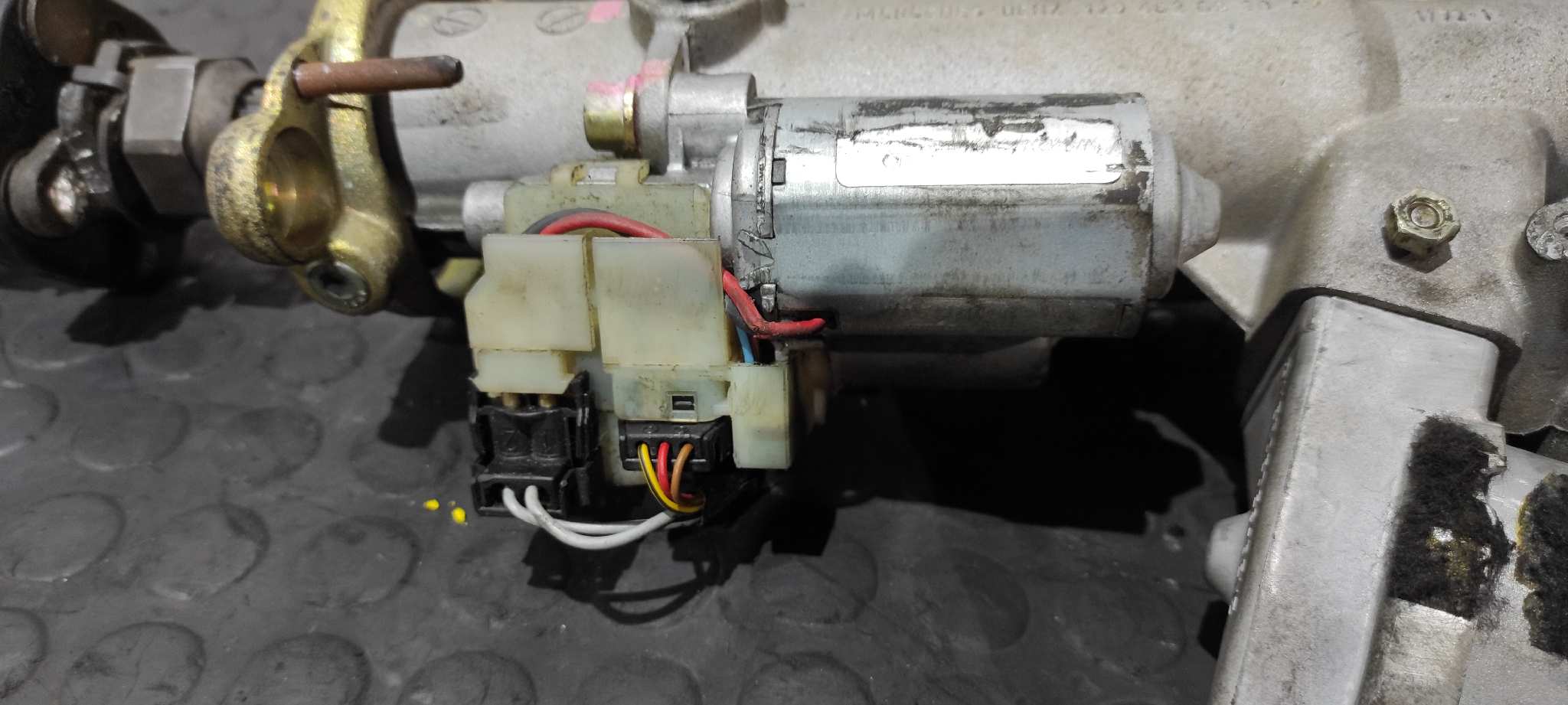 COLUMNA DIRECCION MERCEDES-BENZ CLASE SL (W129) - vista 3