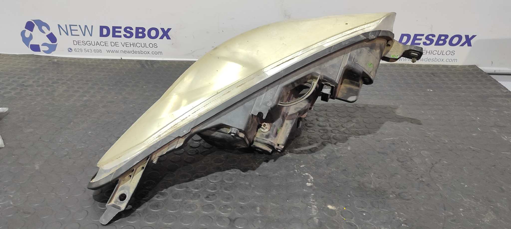 FARO IZQUIERDO PEUGEOT 407 COUPE - vista 2