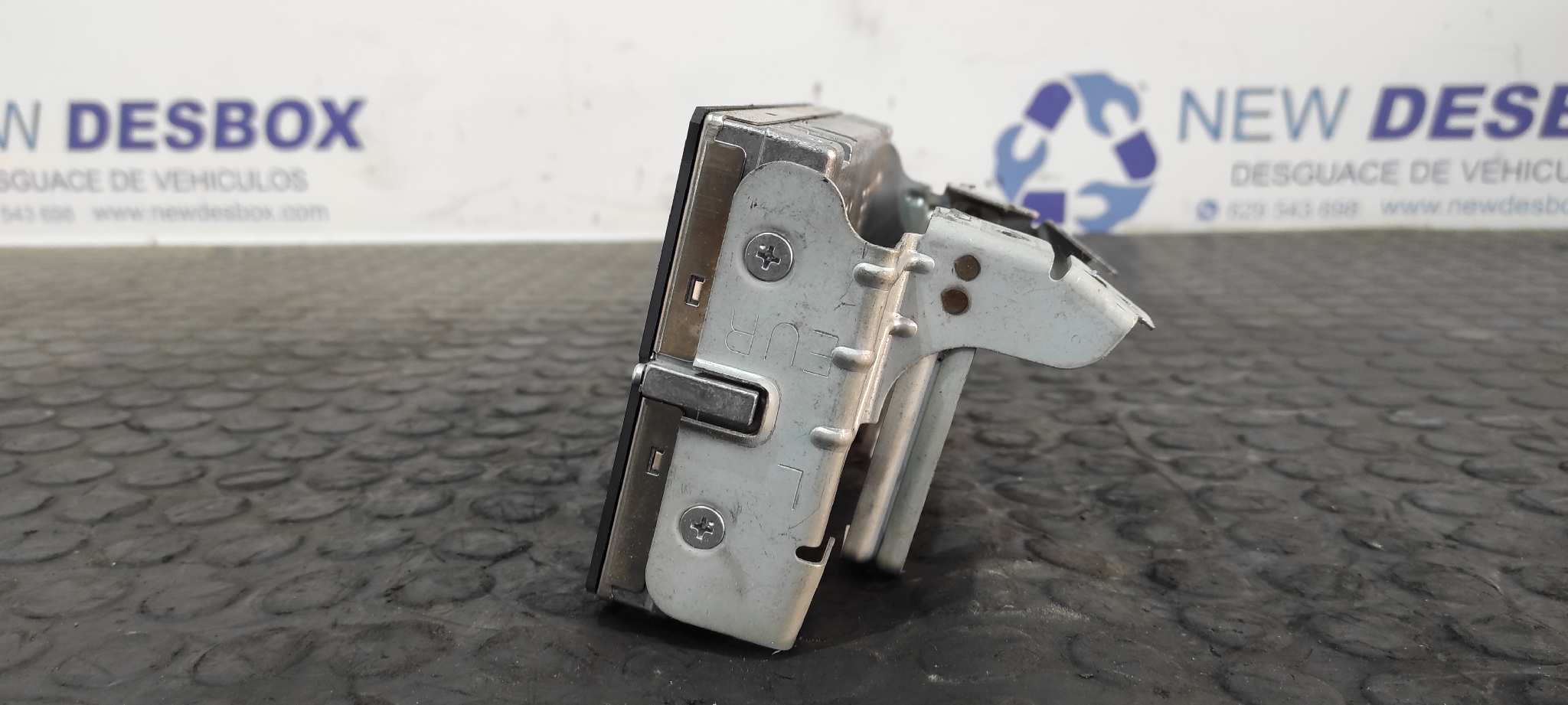 PANTALLA MULTIFUNCION NISSAN QASHQAI (J10) - vista 7