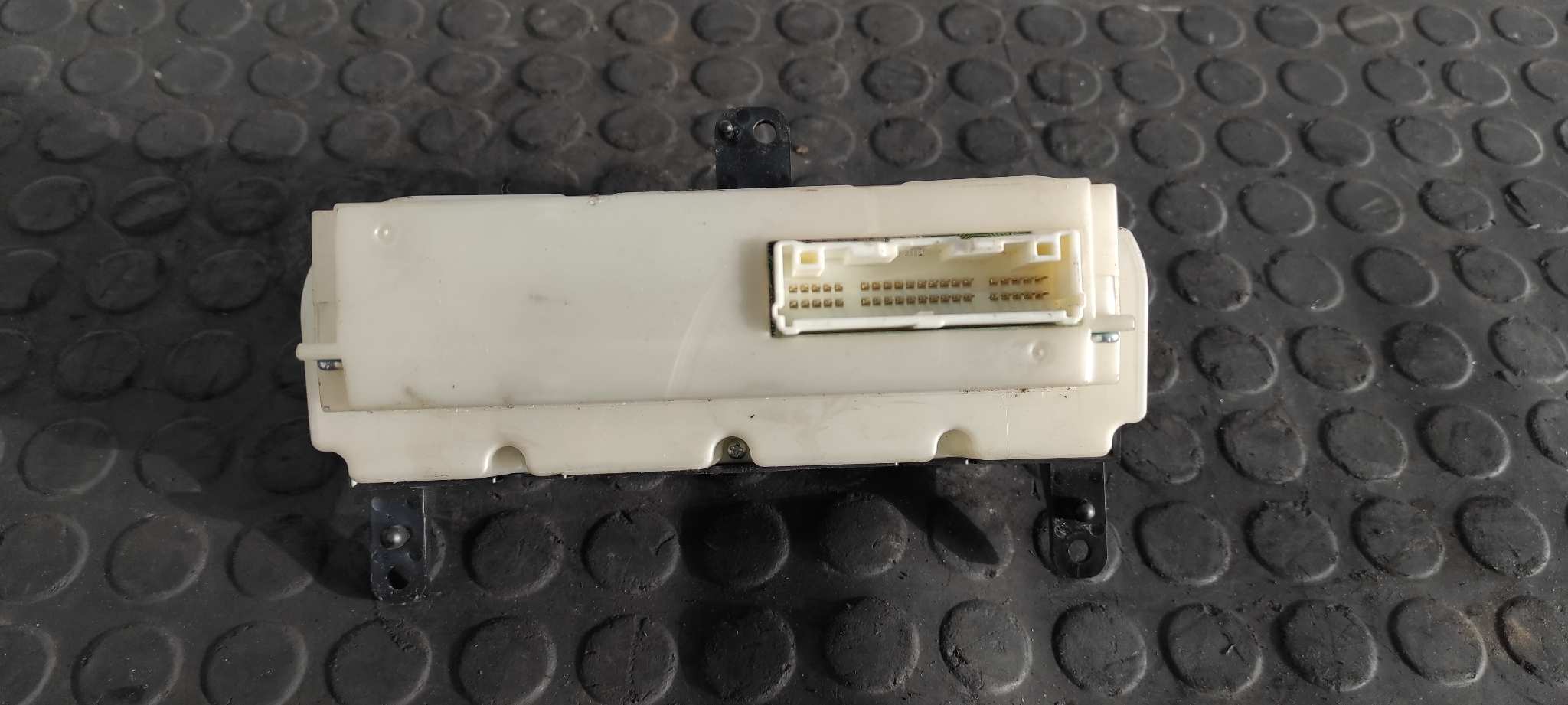 MANDO CLIMATIZADOR NISSAN QASHQAI (J10) - vista 4