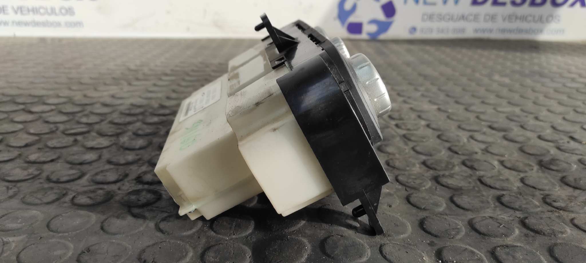 MANDO CLIMATIZADOR NISSAN QASHQAI (J10) - vista 3