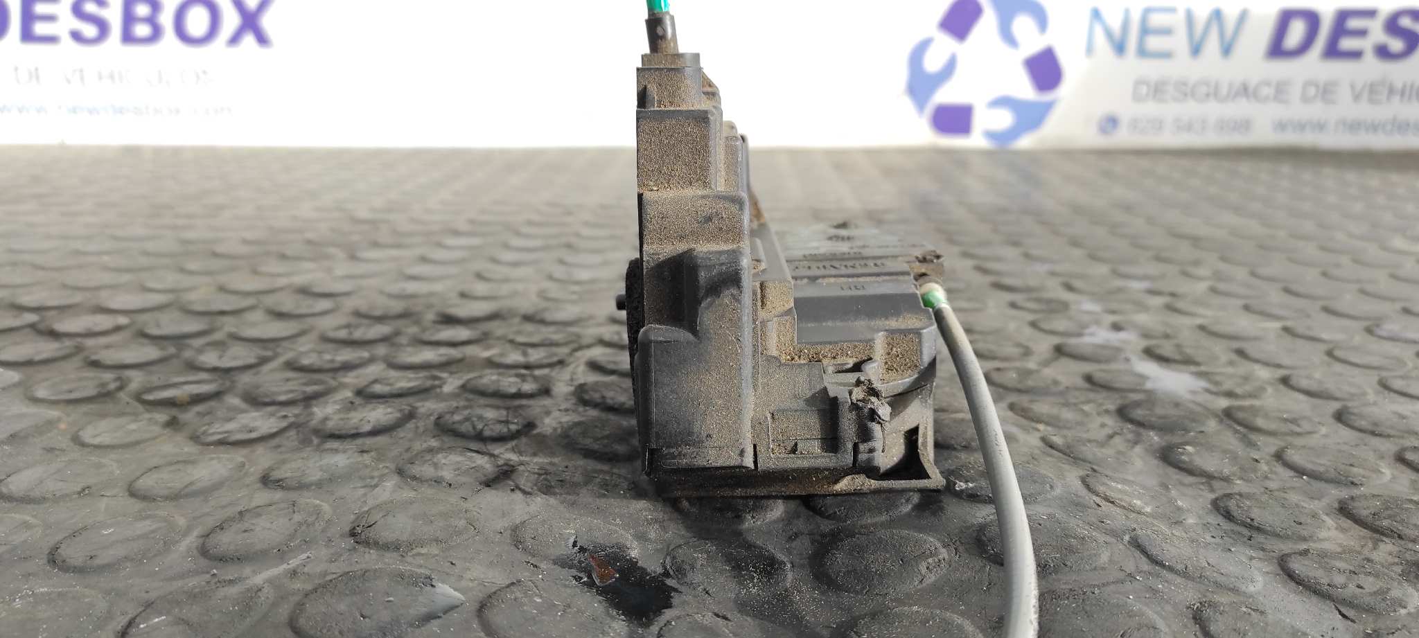 CERRADURA PUERTA TRASERA DERECHA NISSAN QASHQAI (J10) - vista 3