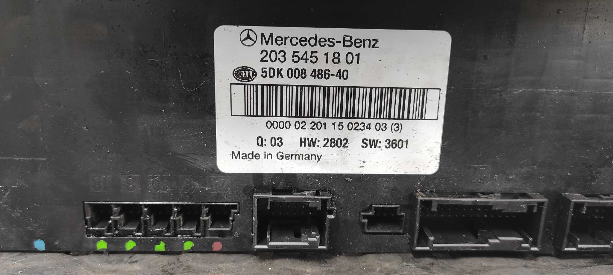 CAJA RELES / FUSIBLES MERCEDES-BENZ CLASE C (W203) SPORTCOUPE - vista 9