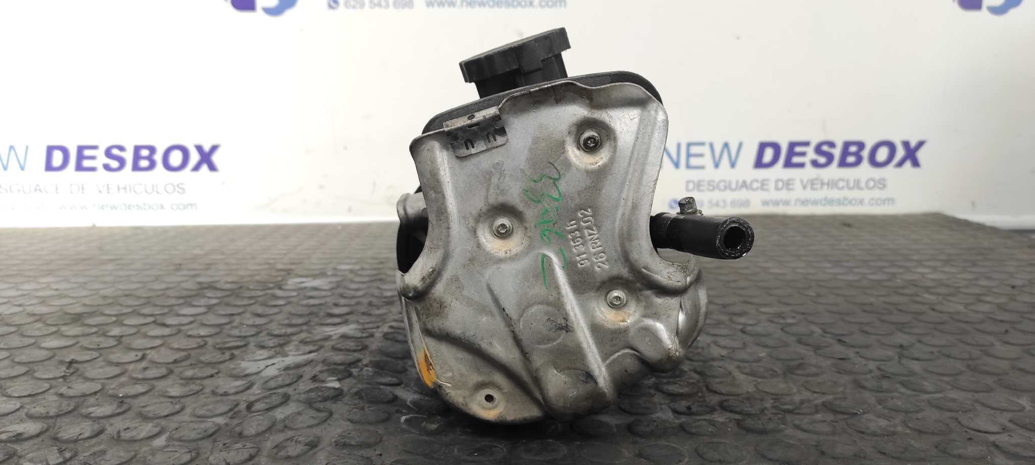 BOMBA DIRECCION MERCEDES-BENZ CLASE C (W203) SPORTCOUPE - vista 4