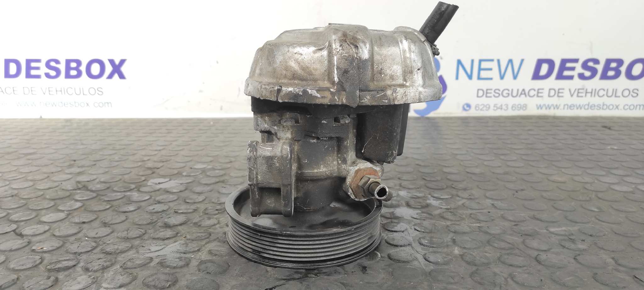 BOMBA DIRECCION MERCEDES-BENZ CLASE C (W203) SPORTCOUPE - vista 5