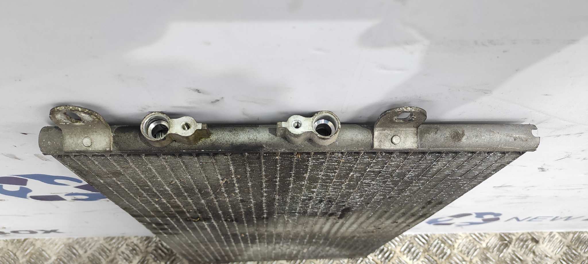 CONDENSADOR / RADIADOR  AIRE ACONDICIONADO ALFA ROMEO 147 (190) - vista 3