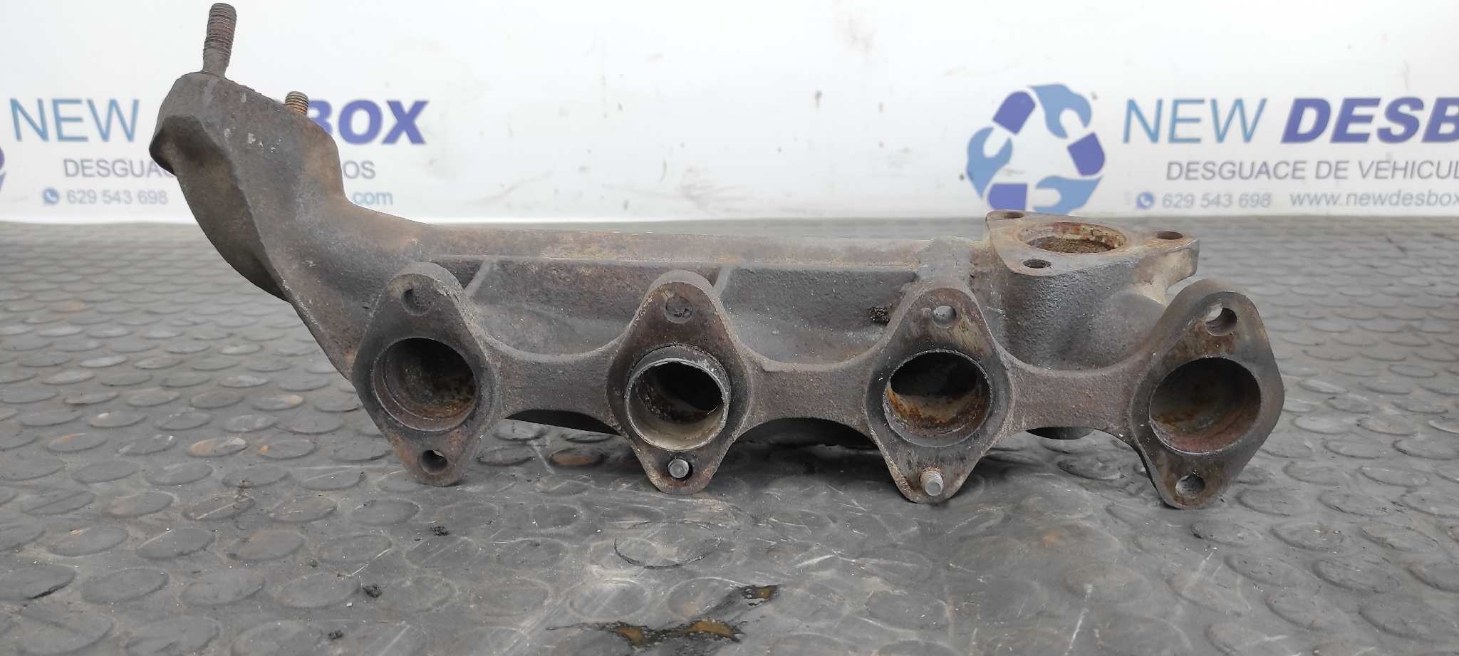 COLECTOR ESCAPE PORSCHE 924 2.0 - vista 4