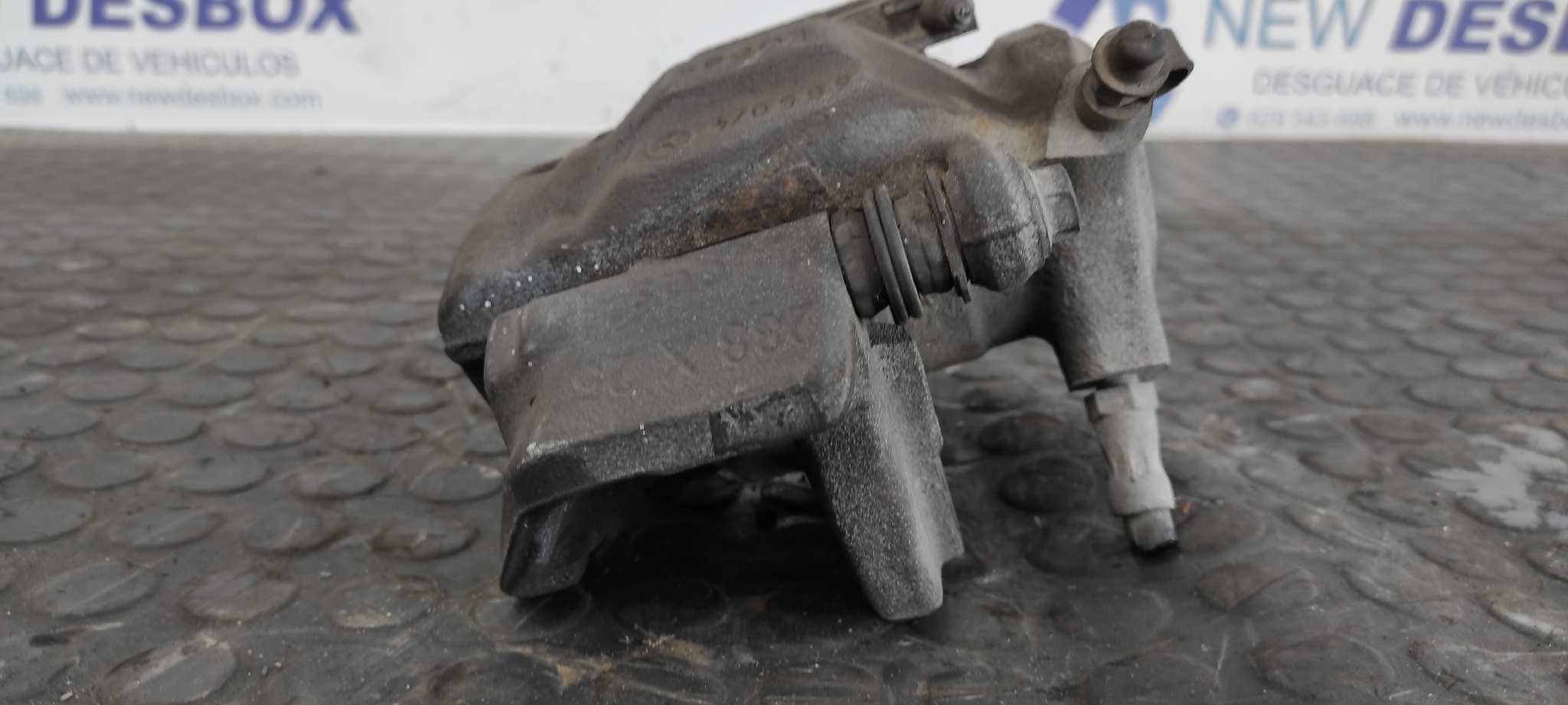 PINZA DE FRENO DELANTERA DERECHA MERCEDES-BENZ CLASE C (W203) SPORTCOUPE - vista 6