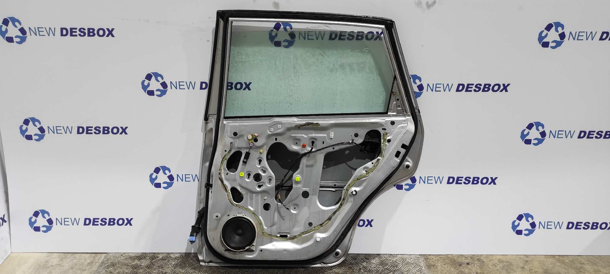 PUERTA TRASERA DERECHA HONDA CIVIC BERLINA 3 (EP1/2) - vista 4