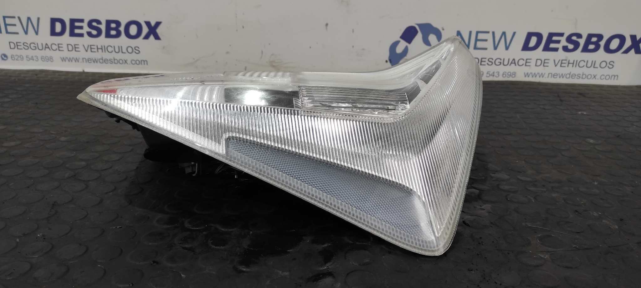 PILOTO TRASERO DERECHO TOYOTA PRIUS (NHW30) - vista 6