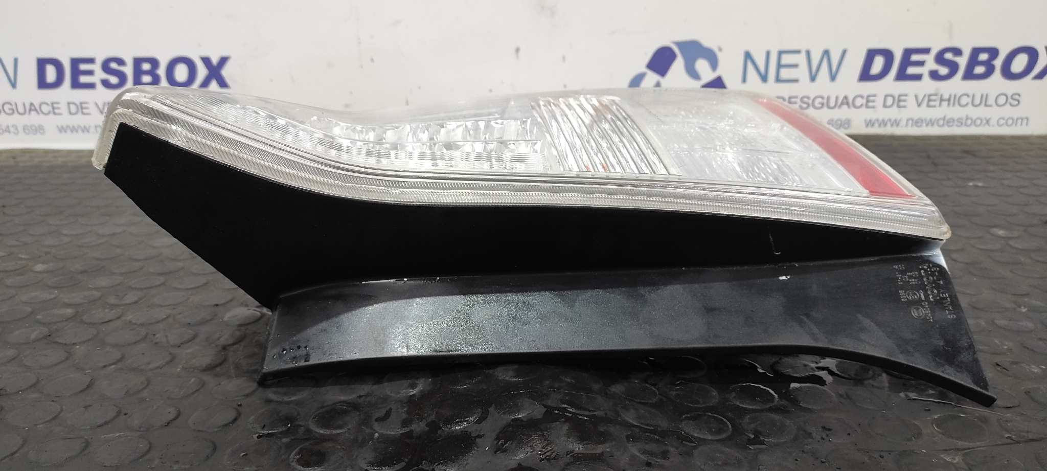 PILOTO TRASERO DERECHO TOYOTA PRIUS (NHW30) - vista 4