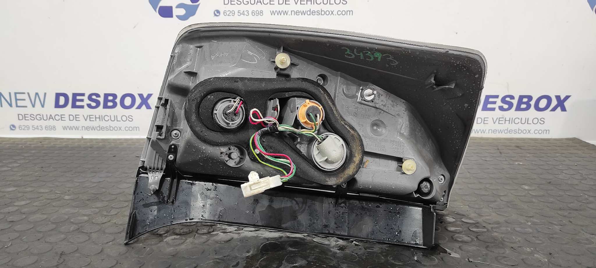 PILOTO TRASERO DERECHO TOYOTA PRIUS (NHW30) - vista 2